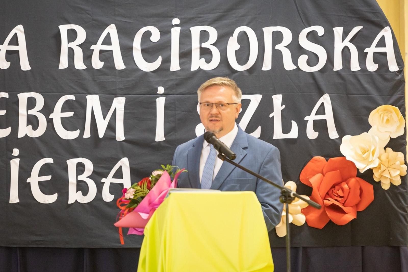 Zdjęcie w galerii na portalu naszraciborz.pl: Święto w Ekonomiku. Od historii prawdziwej, od dziejów minionych ... wiadomości z regionu