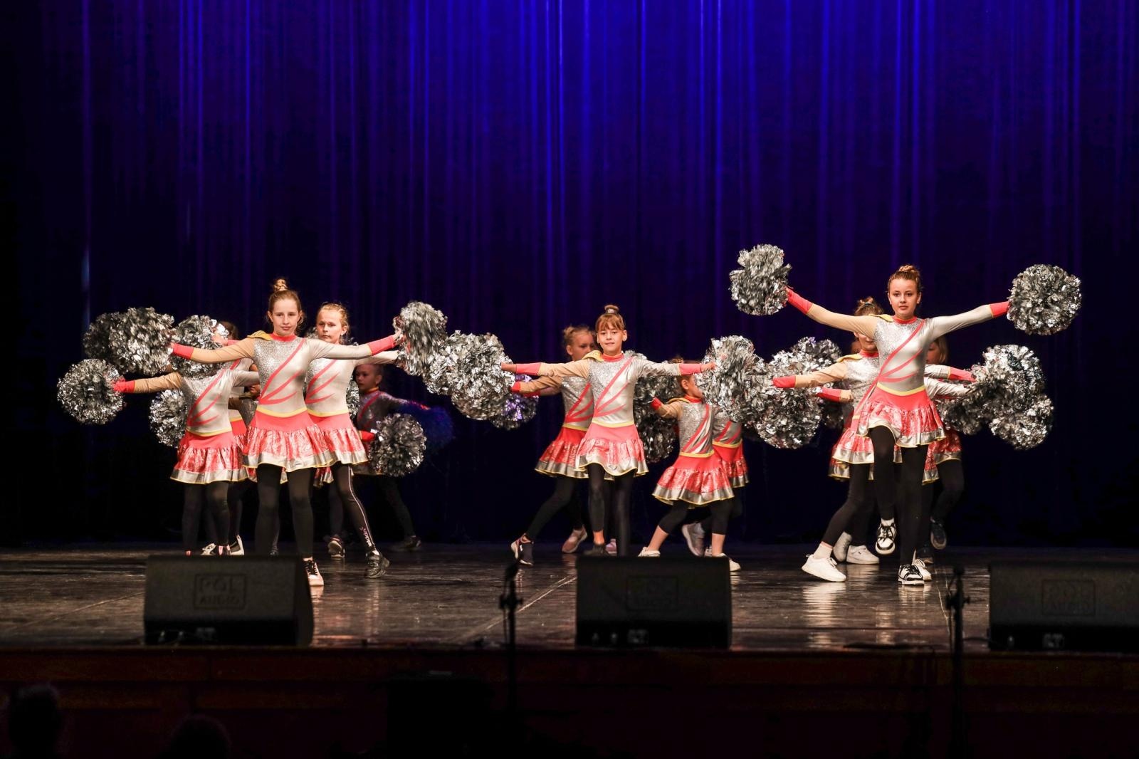 Zdjęcie w galerii na portalu naszraciborz.pl: Laureaci konkursu tańca w ramach XIV Powiatowego Festiwalu Twórczości Artystycznej wiadomości z regionu