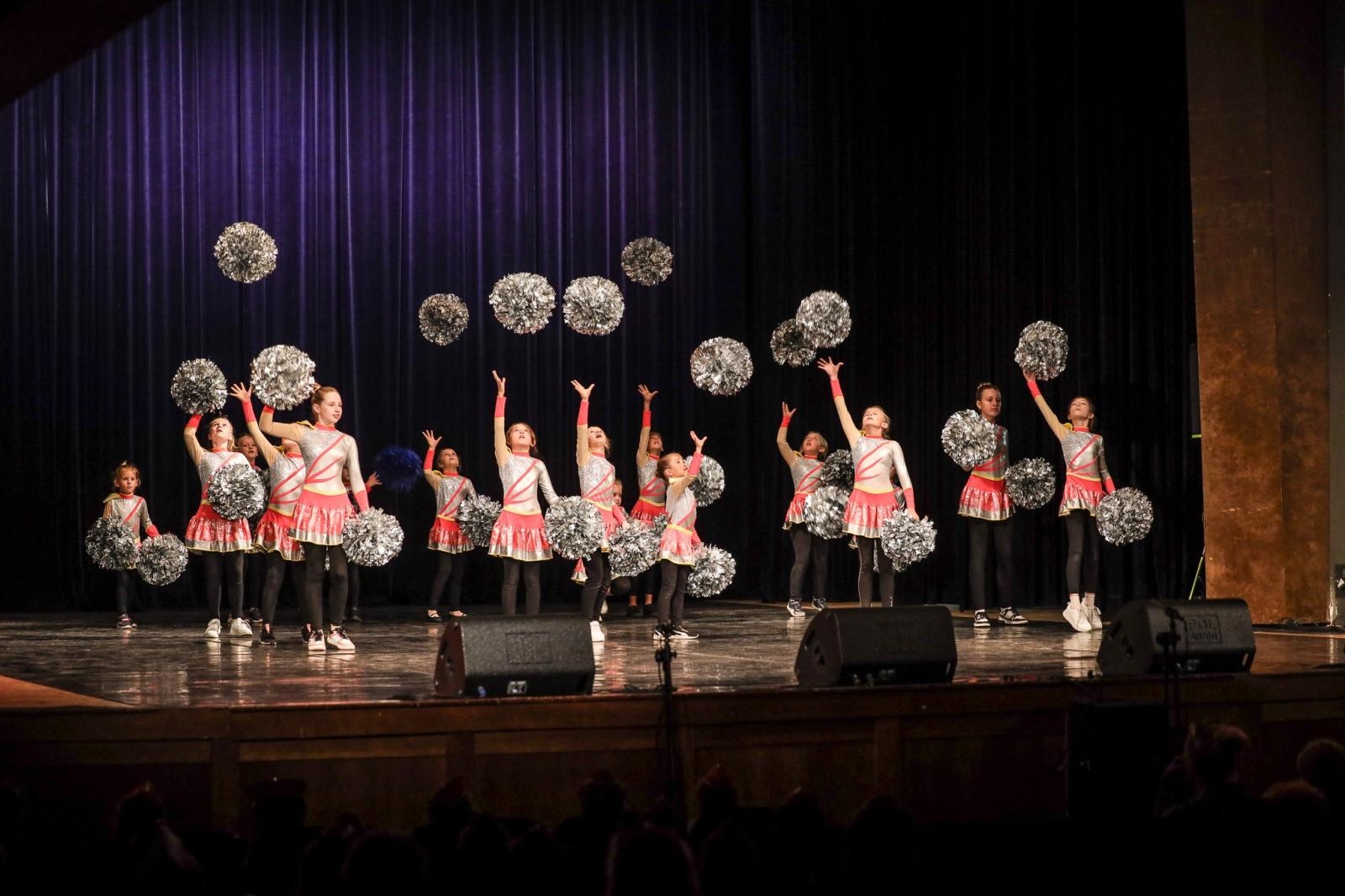 Zdjęcie w galerii na portalu naszraciborz.pl: Laureaci konkursu tańca w ramach XIV Powiatowego Festiwalu Twórczości Artystycznej wiadomości z regionu