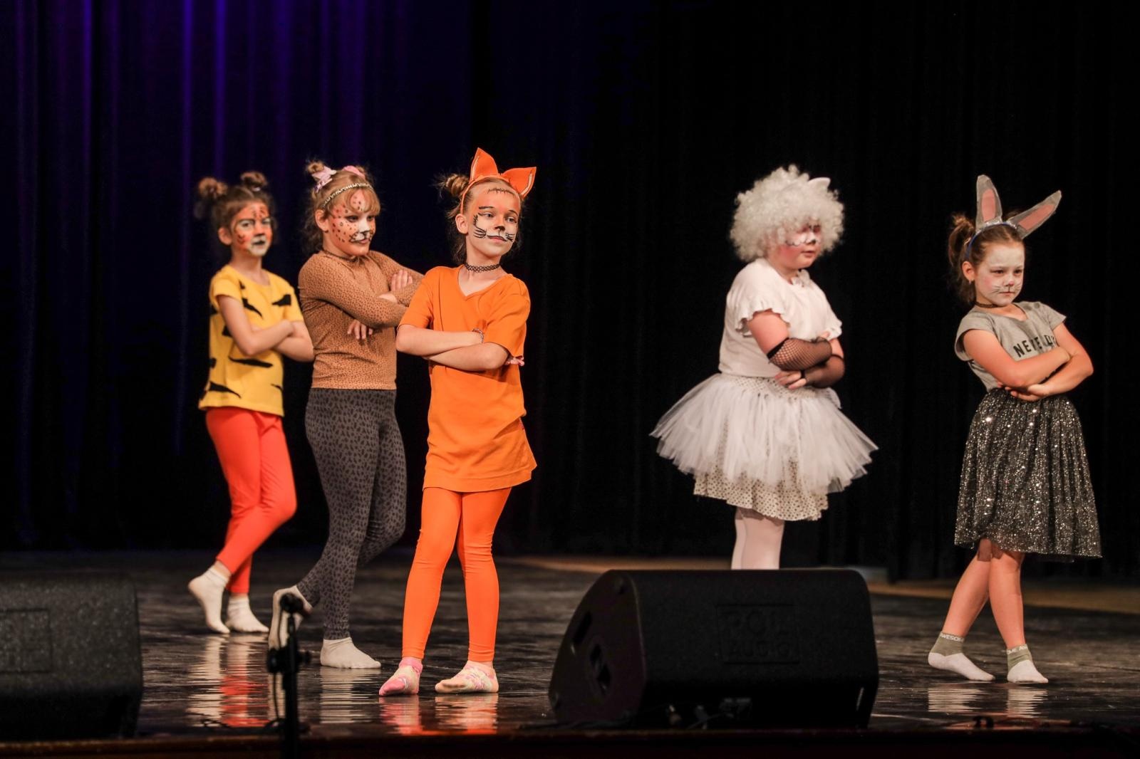 Zdjęcie w galerii na portalu naszraciborz.pl: Laureaci konkursu tańca w ramach XIV Powiatowego Festiwalu Twórczości Artystycznej wiadomości z regionu