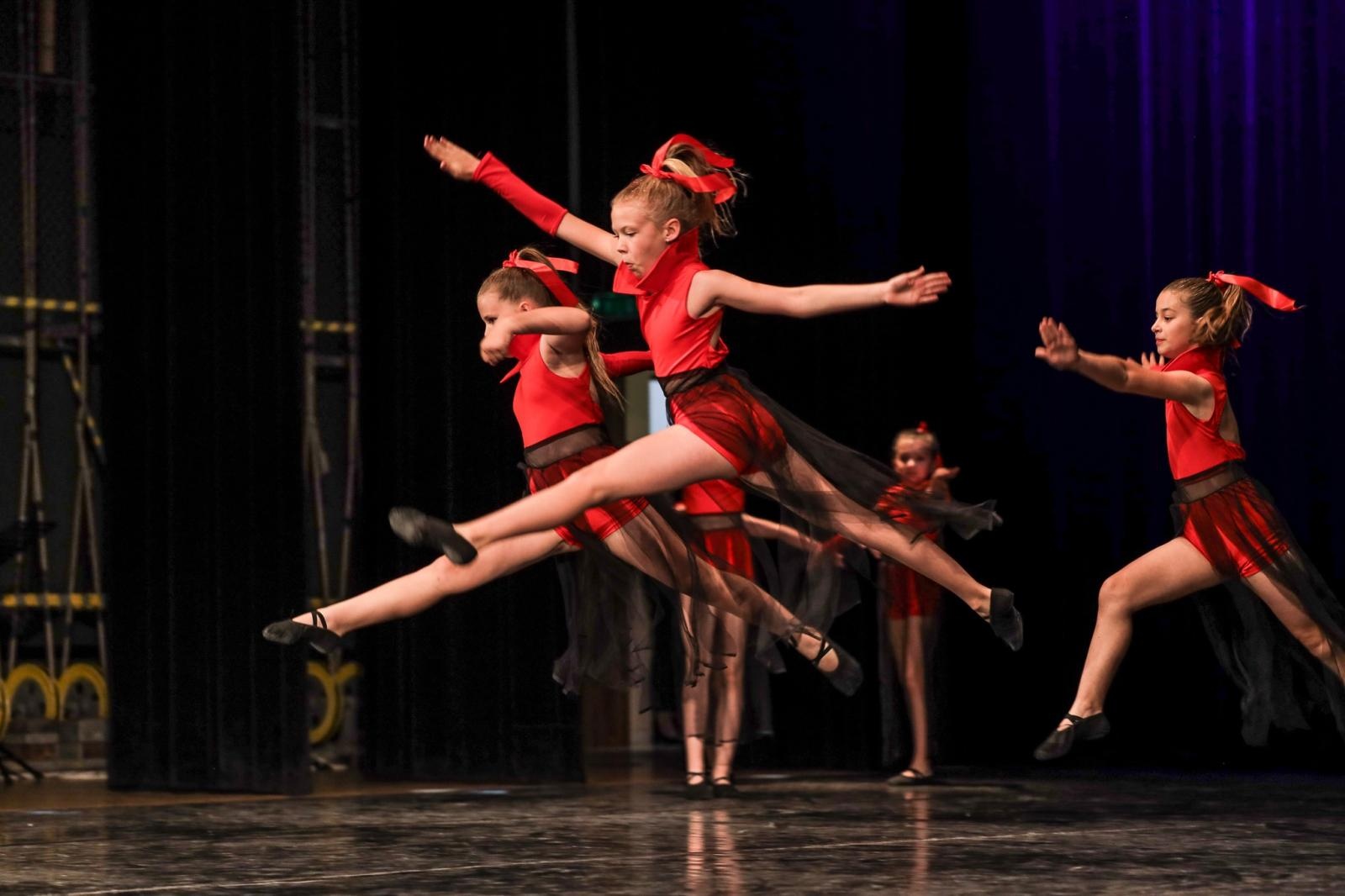 Zdjęcie w galerii na portalu naszraciborz.pl: Laureaci konkursu tańca w ramach XIV Powiatowego Festiwalu Twórczości Artystycznej wiadomości z regionu