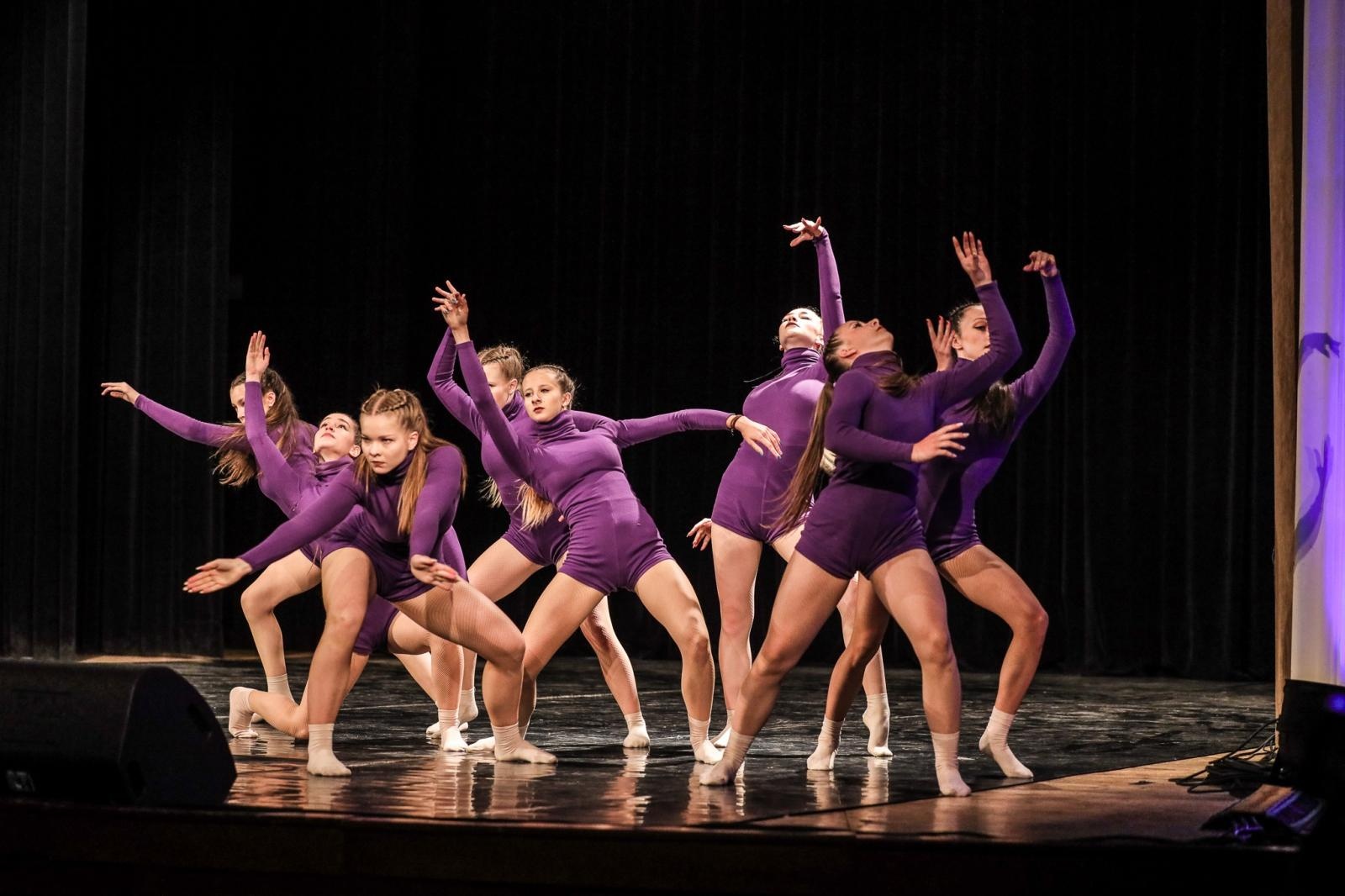 Zdjęcie w galerii na portalu naszraciborz.pl: Laureaci konkursu tańca w ramach XIV Powiatowego Festiwalu Twórczości Artystycznej wiadomości z regionu