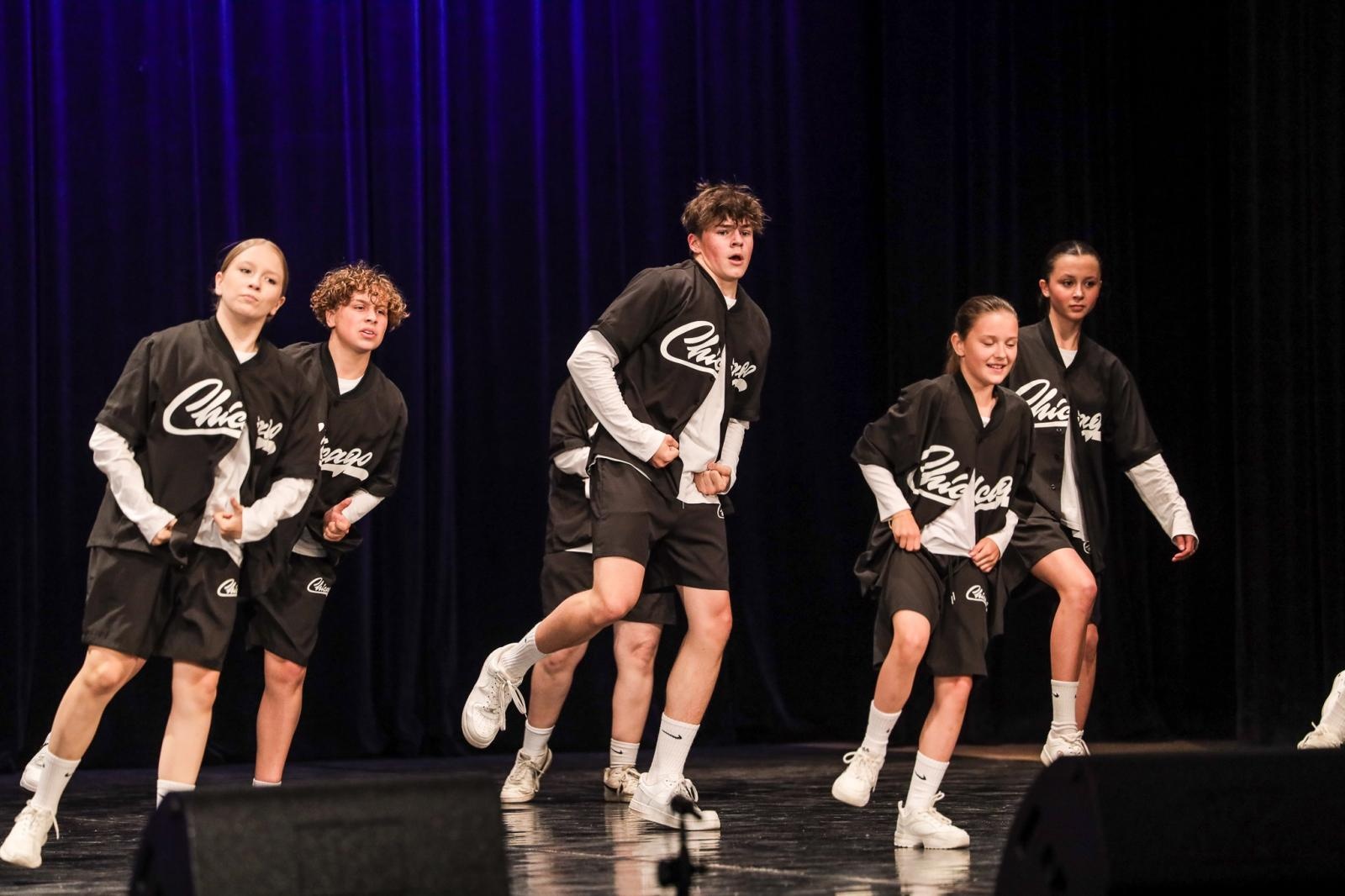 Zdjęcie w galerii na portalu naszraciborz.pl: Laureaci konkursu tańca w ramach XIV Powiatowego Festiwalu Twórczości Artystycznej wiadomości z regionu