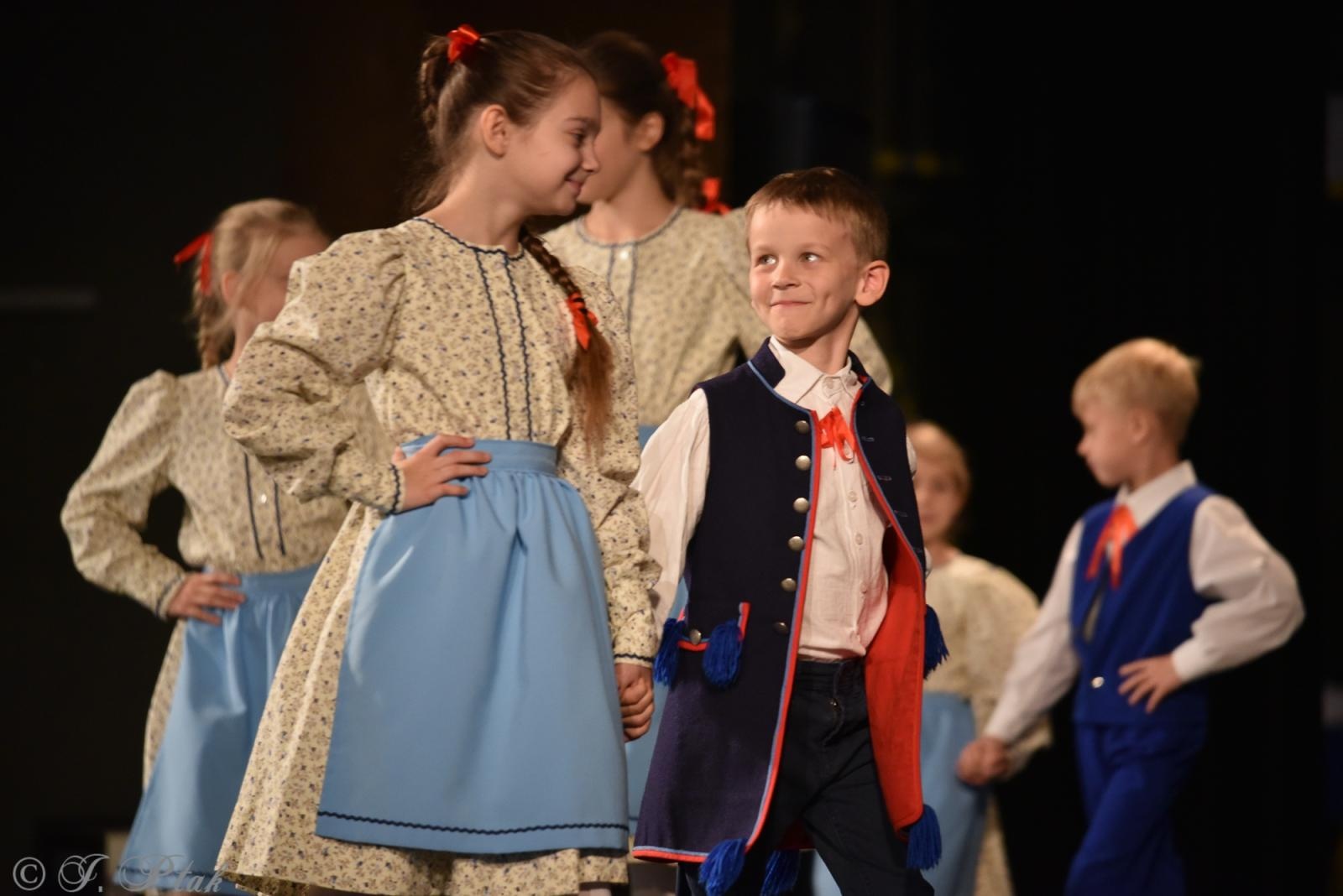 Zdjęcie w galerii na portalu naszraciborz.pl: Laureaci konkursu tańca w ramach XIV Powiatowego Festiwalu Twórczości Artystycznej wiadomości z regionu