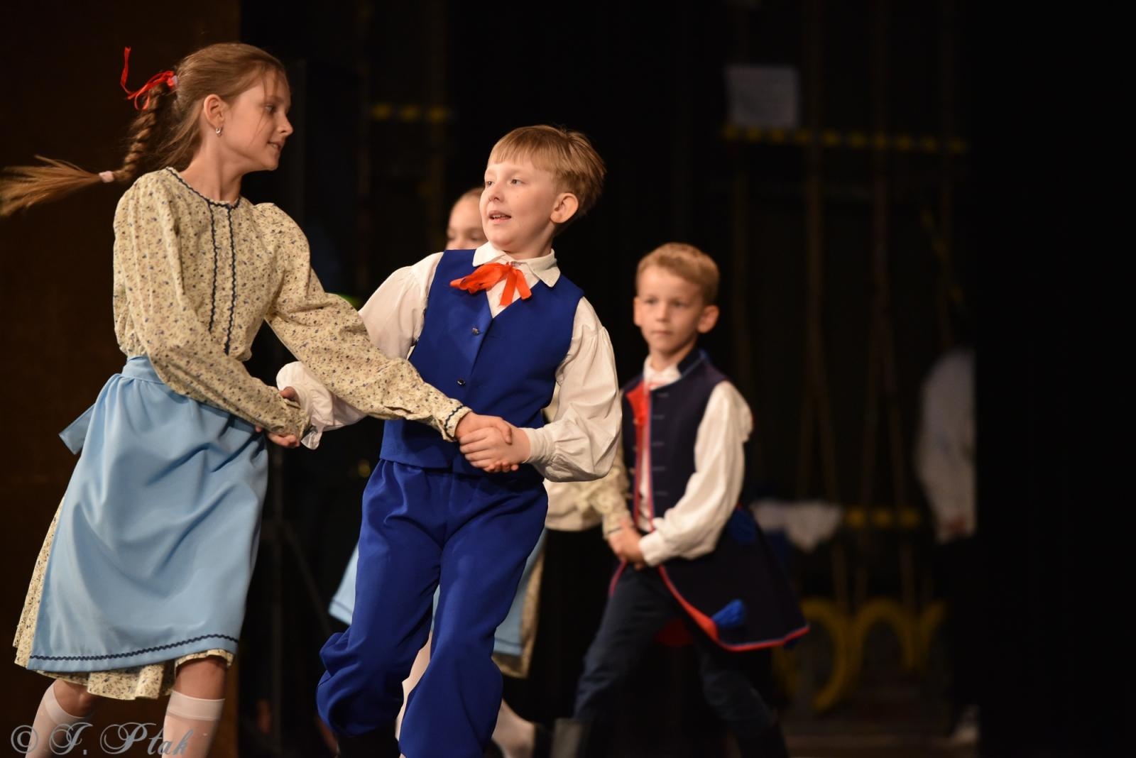 Zdjęcie w galerii na portalu naszraciborz.pl: Laureaci konkursu tańca w ramach XIV Powiatowego Festiwalu Twórczości Artystycznej wiadomości z regionu