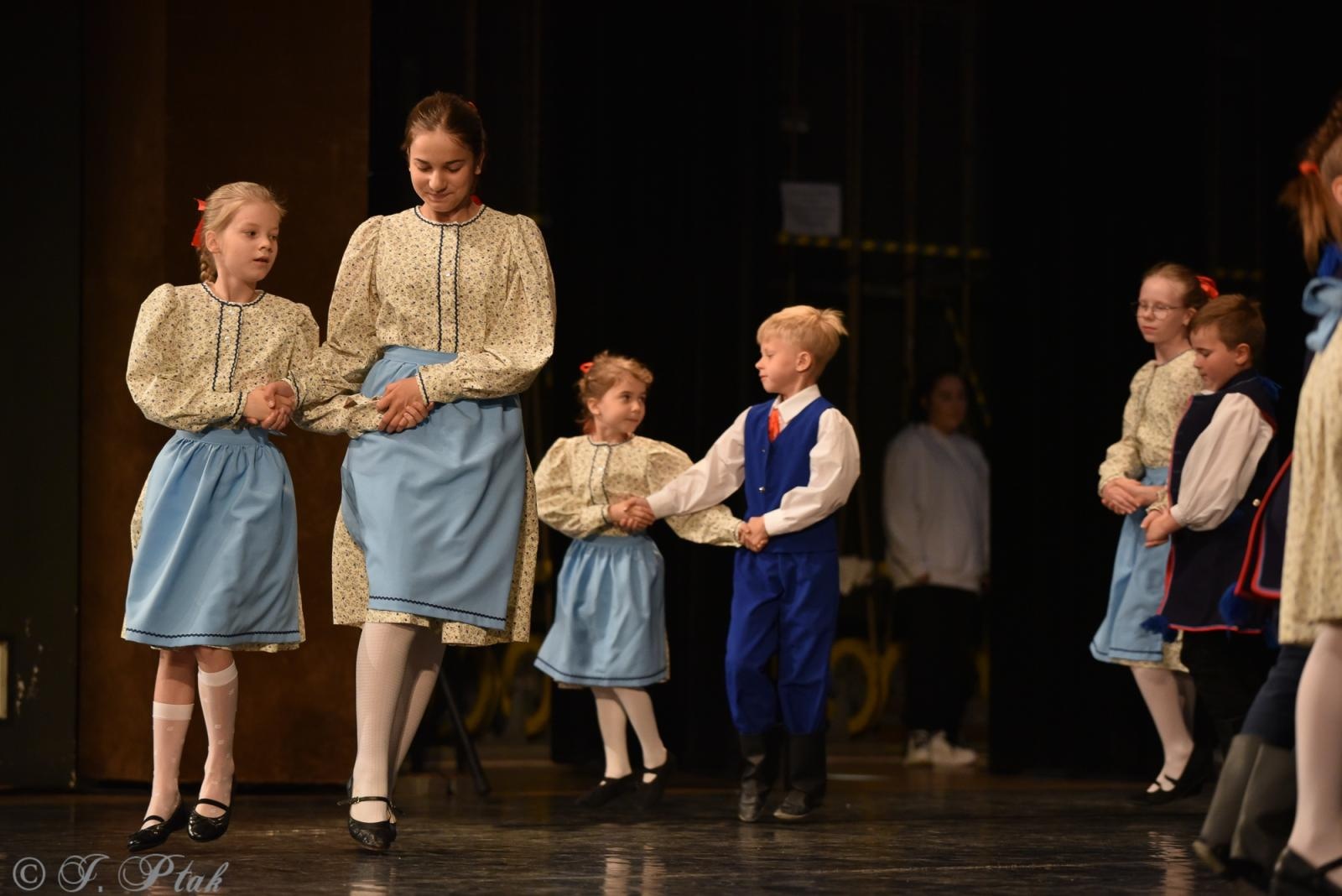 Zdjęcie w galerii na portalu naszraciborz.pl: Laureaci konkursu tańca w ramach XIV Powiatowego Festiwalu Twórczości Artystycznej wiadomości z regionu