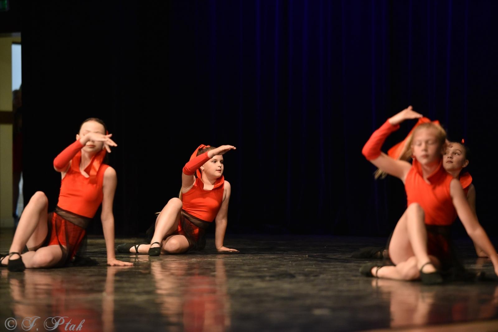 Zdjęcie w galerii na portalu naszraciborz.pl: Laureaci konkursu tańca w ramach XIV Powiatowego Festiwalu Twórczości Artystycznej wiadomości z regionu