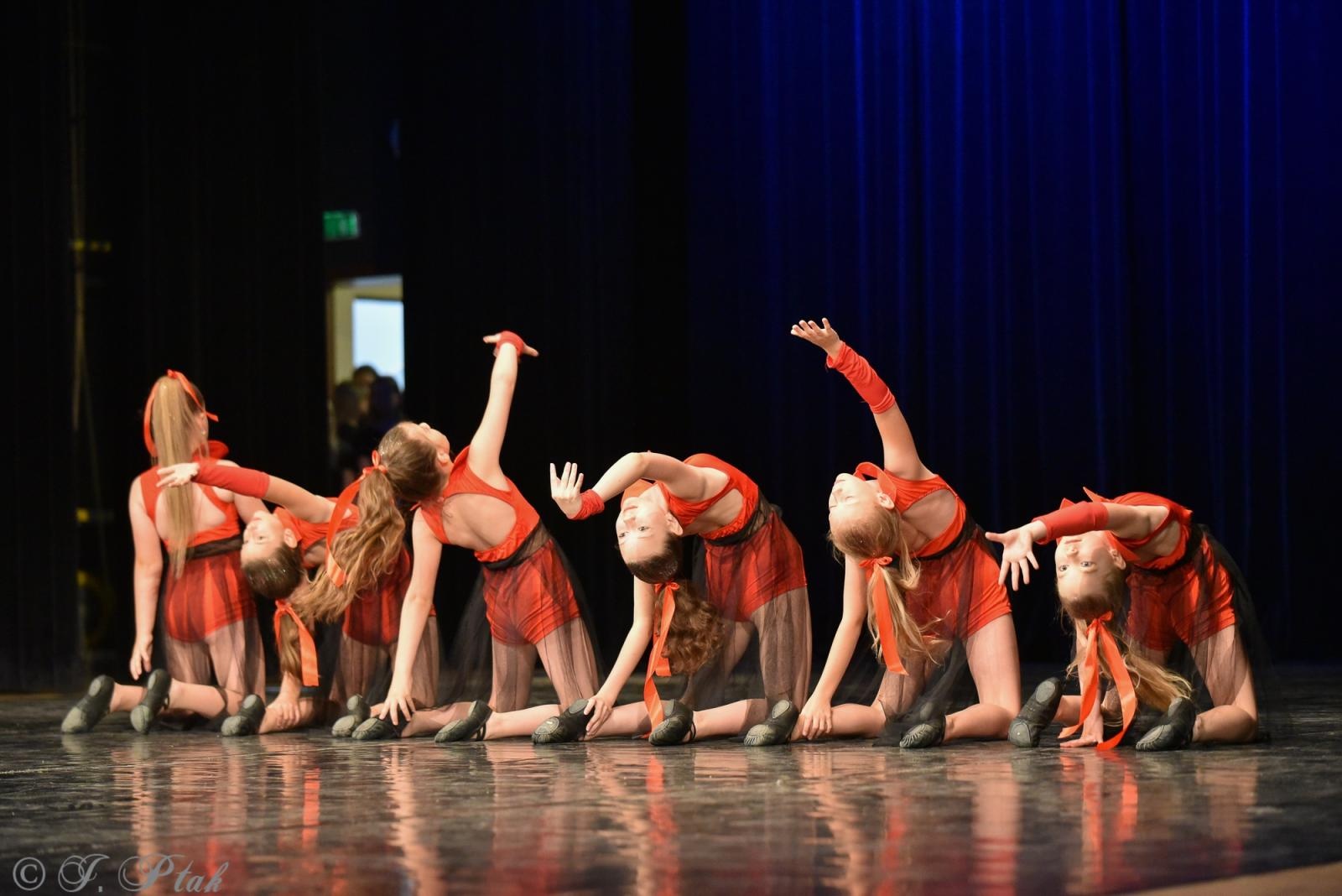 Zdjęcie w galerii na portalu naszraciborz.pl: Laureaci konkursu tańca w ramach XIV Powiatowego Festiwalu Twórczości Artystycznej wiadomości z regionu