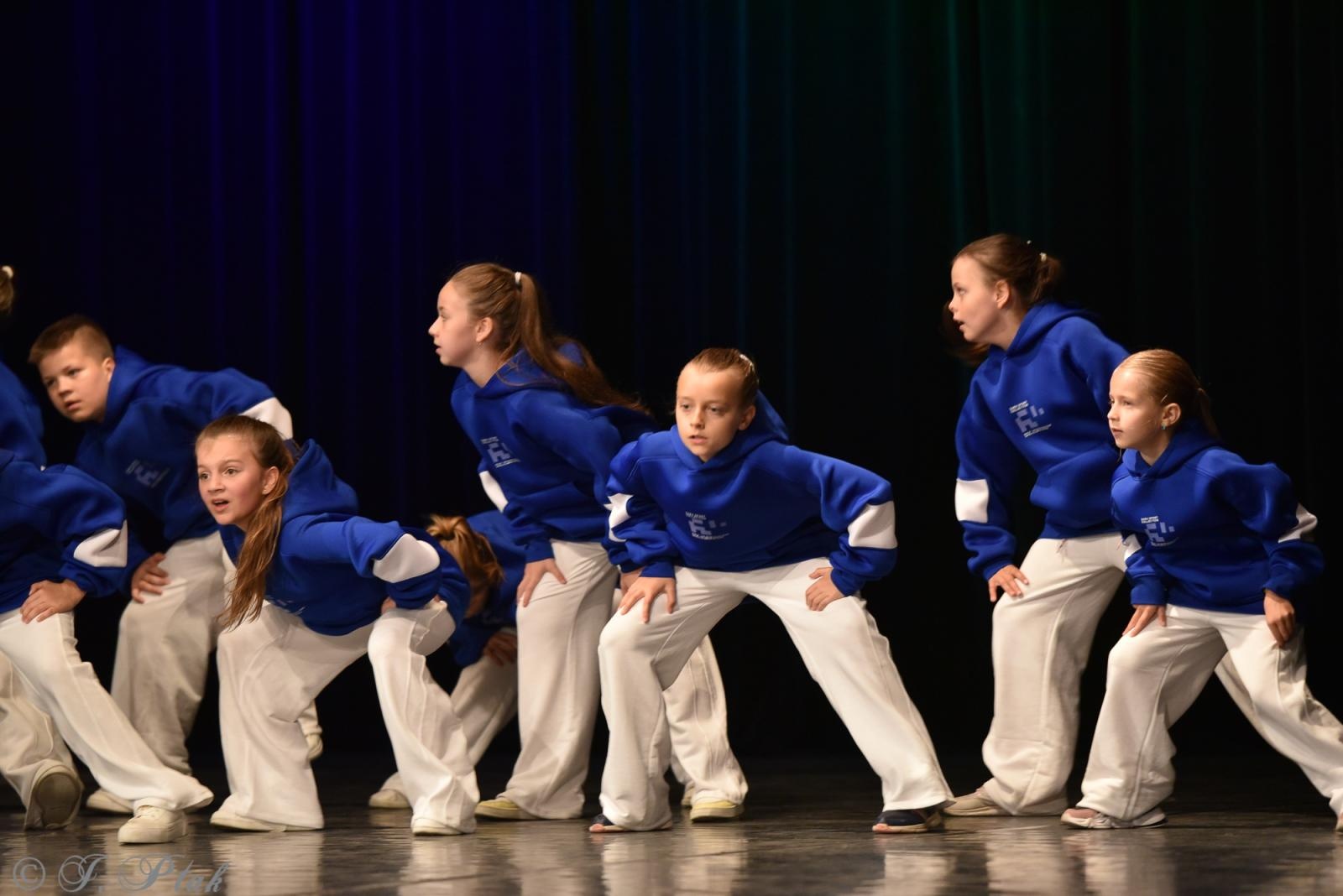 Zdjęcie w galerii na portalu naszraciborz.pl: Laureaci konkursu tańca w ramach XIV Powiatowego Festiwalu Twórczości Artystycznej wiadomości z regionu