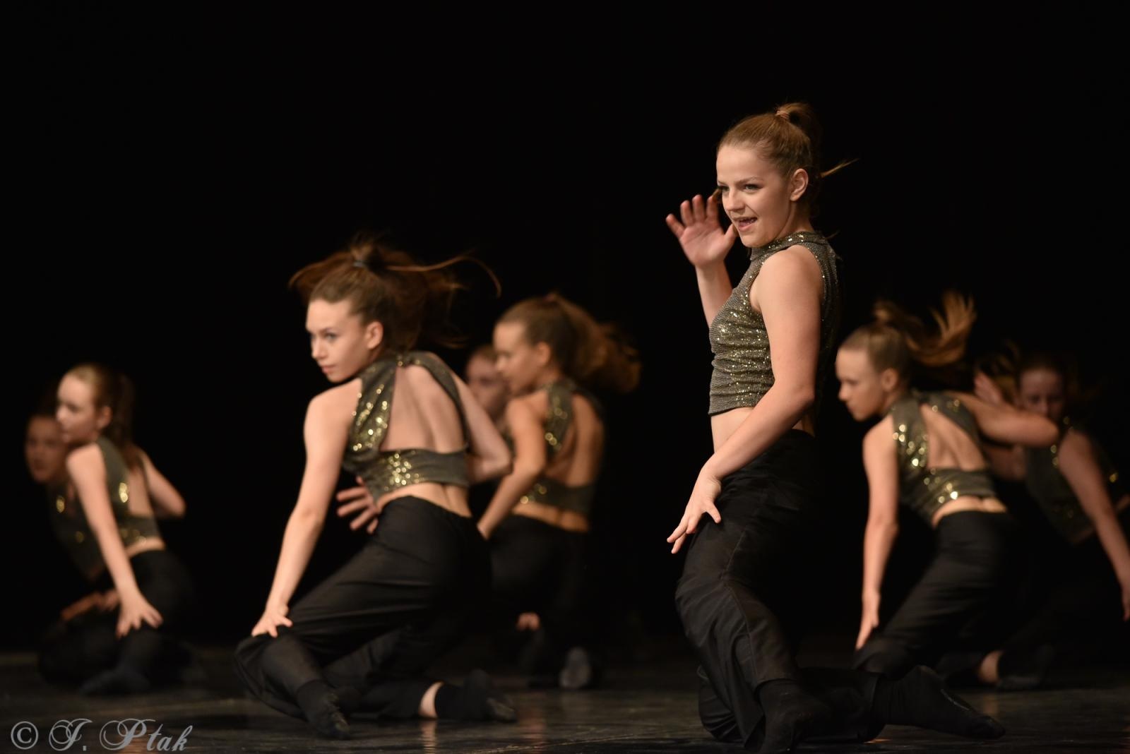 Zdjęcie w galerii na portalu naszraciborz.pl: Laureaci konkursu tańca w ramach XIV Powiatowego Festiwalu Twórczości Artystycznej wiadomości z regionu