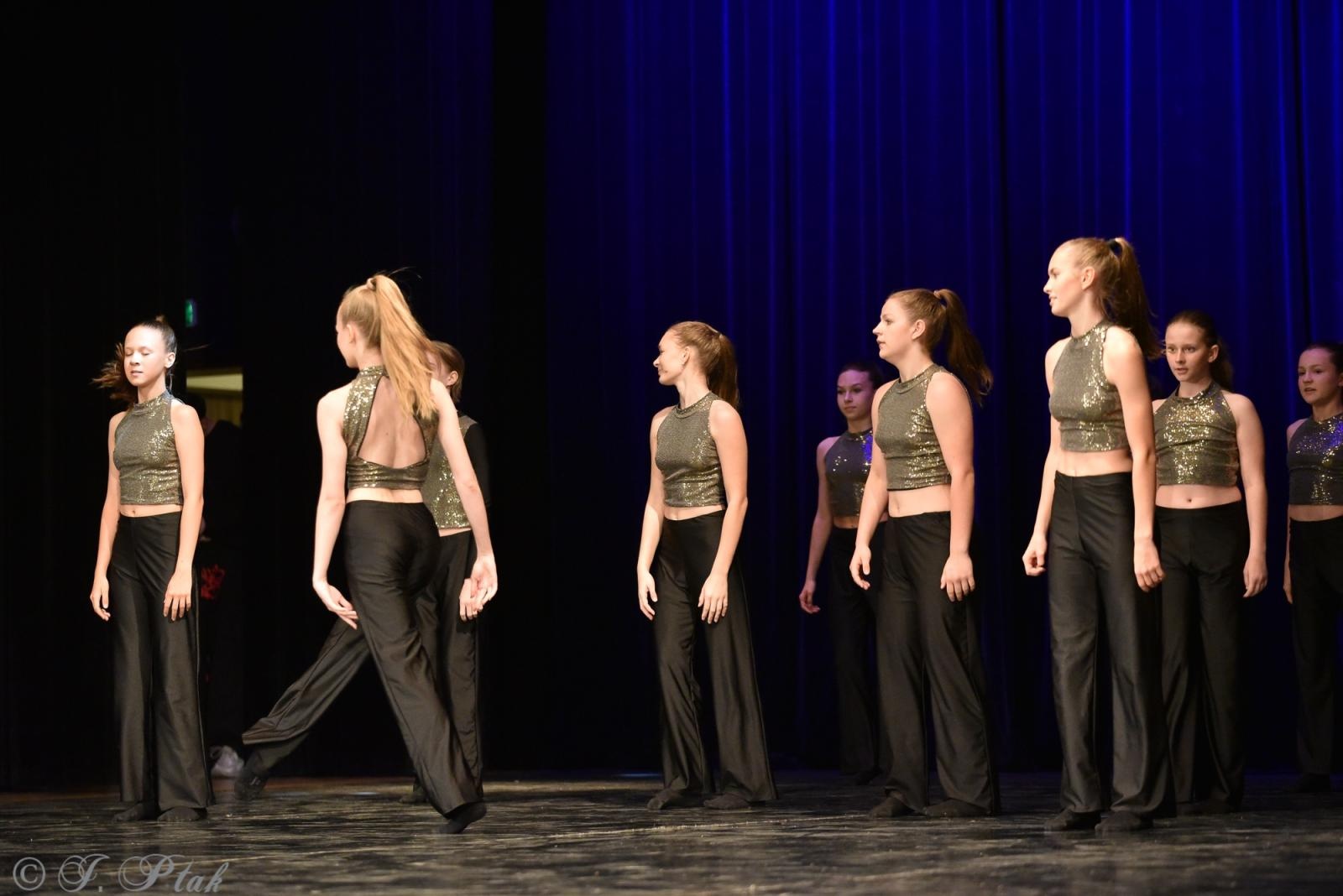 Zdjęcie w galerii na portalu naszraciborz.pl: Laureaci konkursu tańca w ramach XIV Powiatowego Festiwalu Twórczości Artystycznej wiadomości z regionu