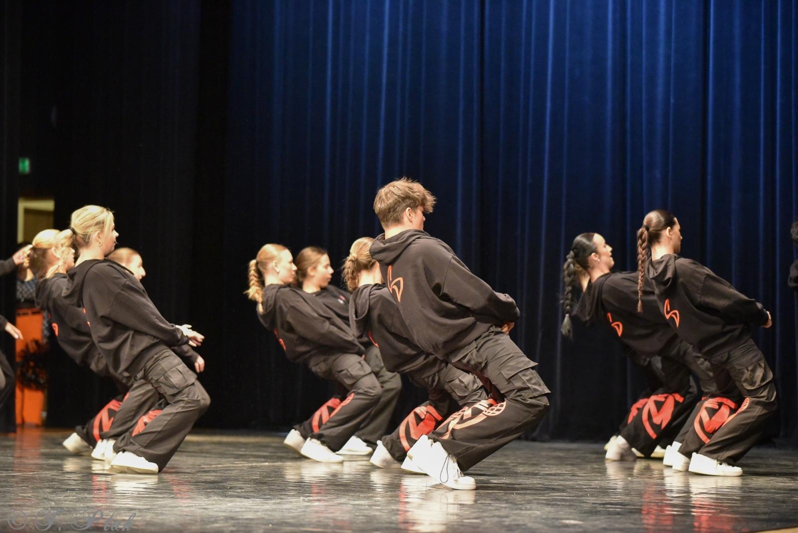 Zdjęcie w galerii na portalu naszraciborz.pl: Laureaci konkursu tańca w ramach XIV Powiatowego Festiwalu Twórczości Artystycznej wiadomości z regionu