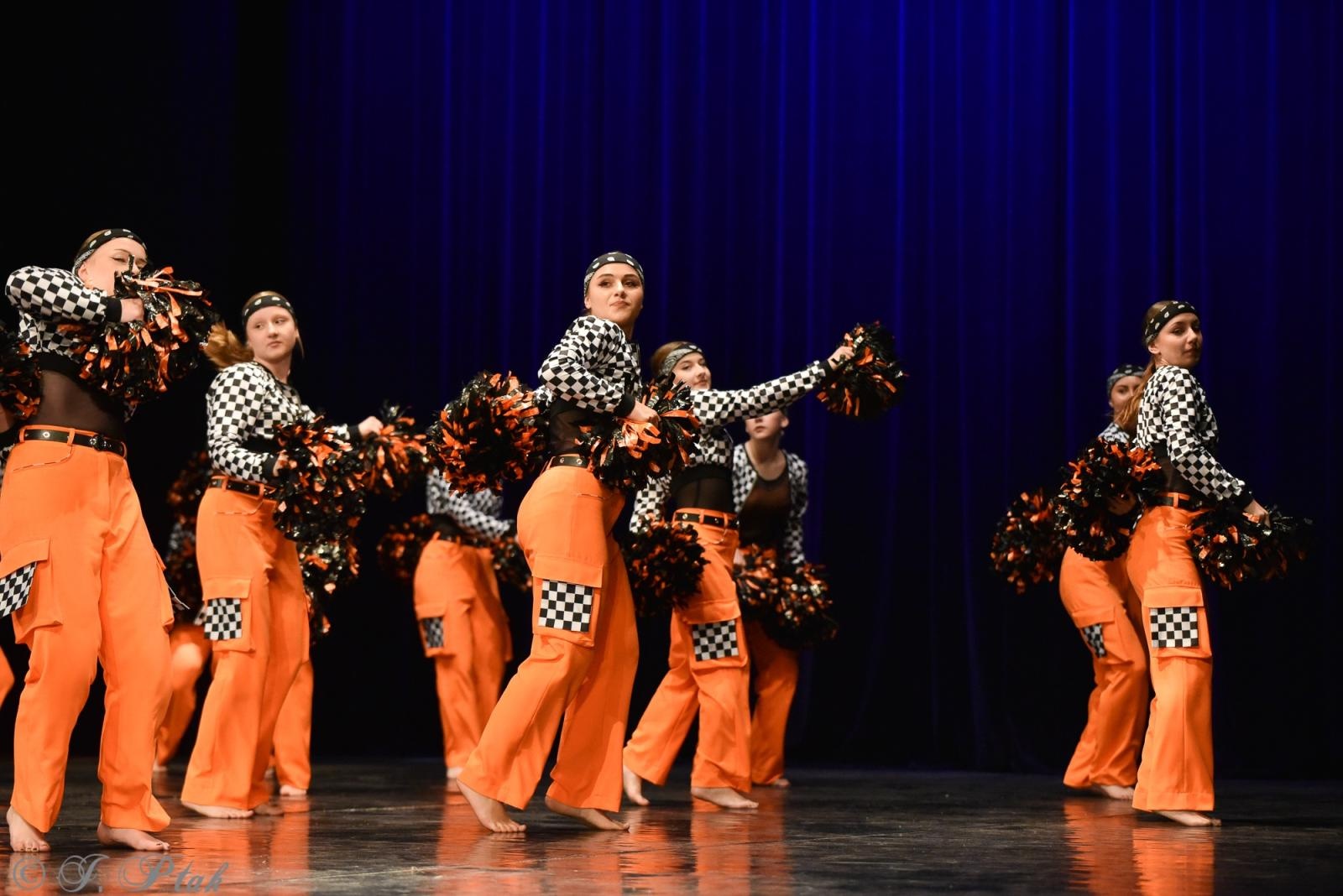 Zdjęcie w galerii na portalu naszraciborz.pl: Laureaci konkursu tańca w ramach XIV Powiatowego Festiwalu Twórczości Artystycznej wiadomości z regionu