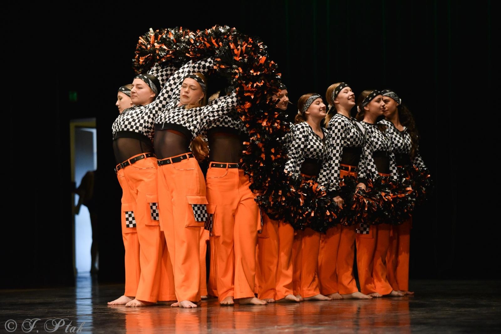 Zdjęcie w galerii na portalu naszraciborz.pl: Laureaci konkursu tańca w ramach XIV Powiatowego Festiwalu Twórczości Artystycznej wiadomości z regionu