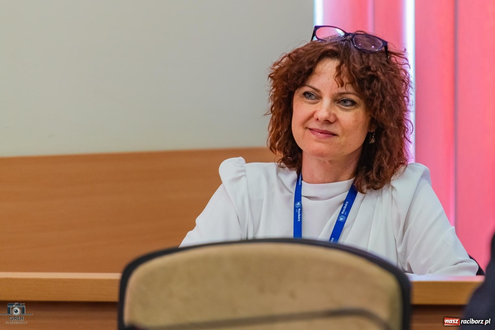 Zdjęcie w galerii na portalu naszraciborz.pl: Drogowskaz jak gorący kartofel. W ratuszu o walce z alkoholizmem i jego skutkami wiadomości z regionu