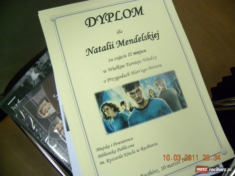 Zdjęcie w galerii na portalu naszraciborz.pl: Potteromaniaków wciąż nie brakuje wiadomości z regionu