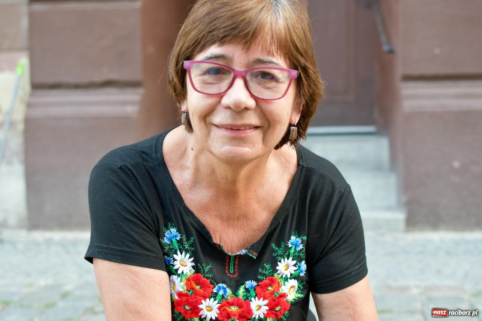 Zdjęcie w galerii na portalu naszraciborz.pl: Śródmieście, Ostróg i Płonia. Wierni od rana stroili ulice [FOTO i WIDEO] wiadomości z regionu