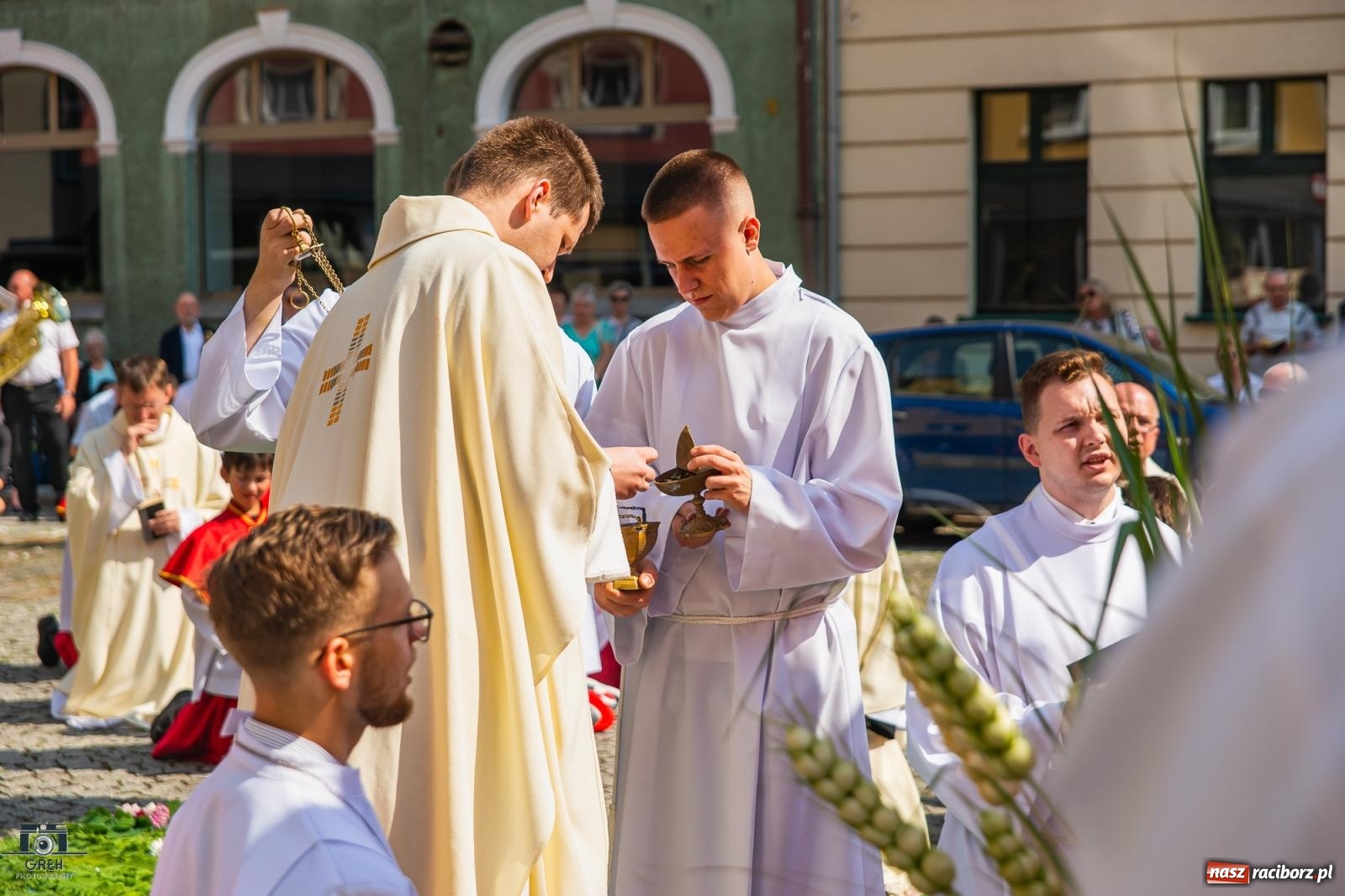 Zdjęcie w galerii na portalu naszraciborz.pl: Boże Ciało na raciborskim starym mieście [FOTO i WIDEO] wiadomości z regionu