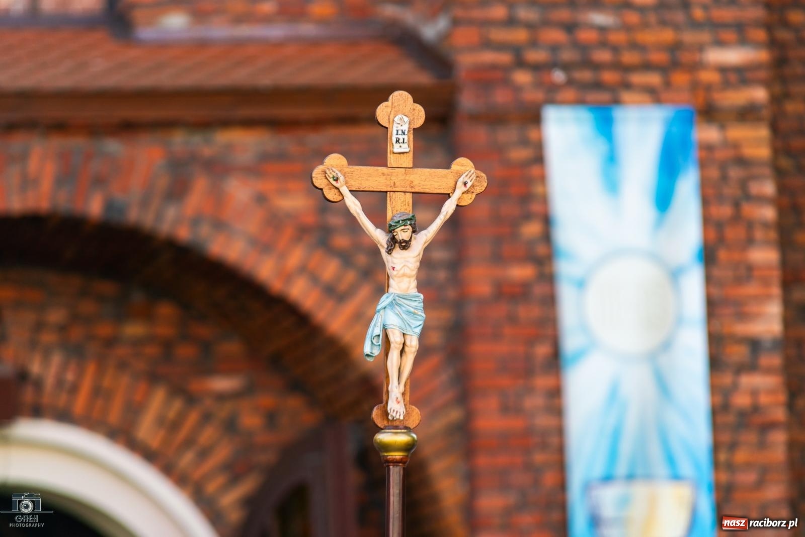 Zdjęcie w galerii na portalu naszraciborz.pl: Boże Ciało na raciborskim starym mieście [FOTO i WIDEO] wiadomości z regionu