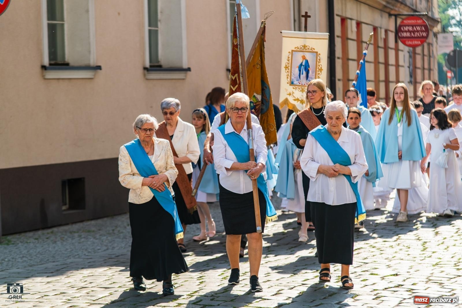 Zdjęcie w galerii na portalu naszraciborz.pl: Boże Ciało na raciborskim starym mieście [FOTO i WIDEO] wiadomości z regionu