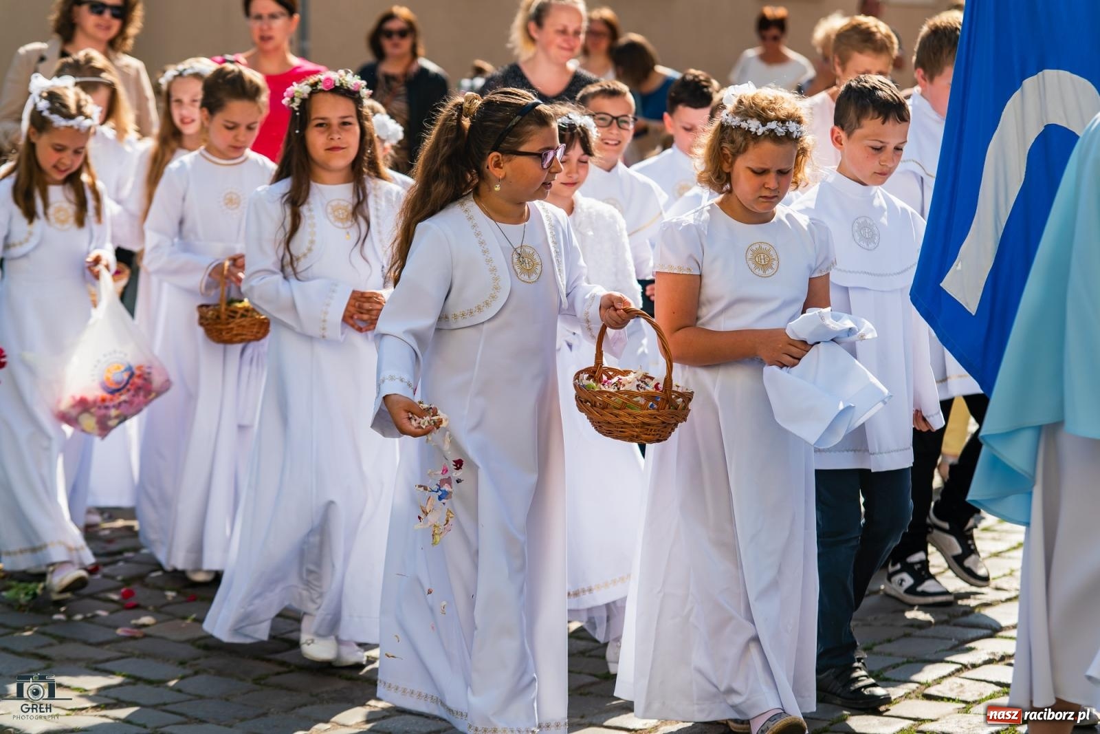 Zdjęcie w galerii na portalu naszraciborz.pl: Boże Ciało na raciborskim starym mieście [FOTO i WIDEO] wiadomości z regionu