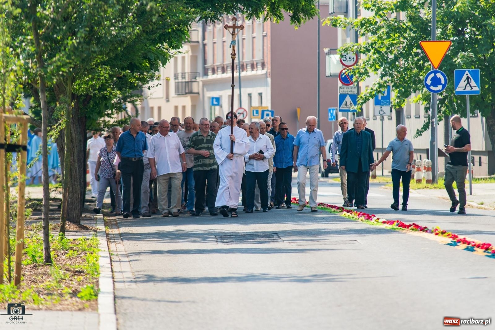 Zdjęcie w galerii na portalu naszraciborz.pl: Boże Ciało na raciborskim starym mieście [FOTO i WIDEO] wiadomości z regionu