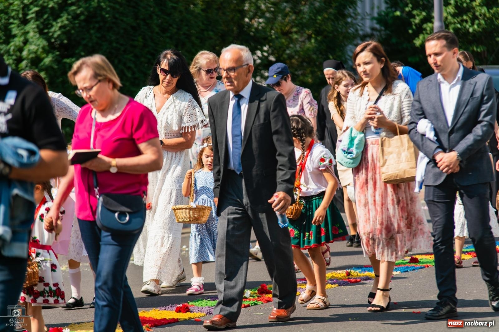 Zdjęcie w galerii na portalu naszraciborz.pl: Boże Ciało na raciborskim starym mieście [FOTO i WIDEO] wiadomości z regionu