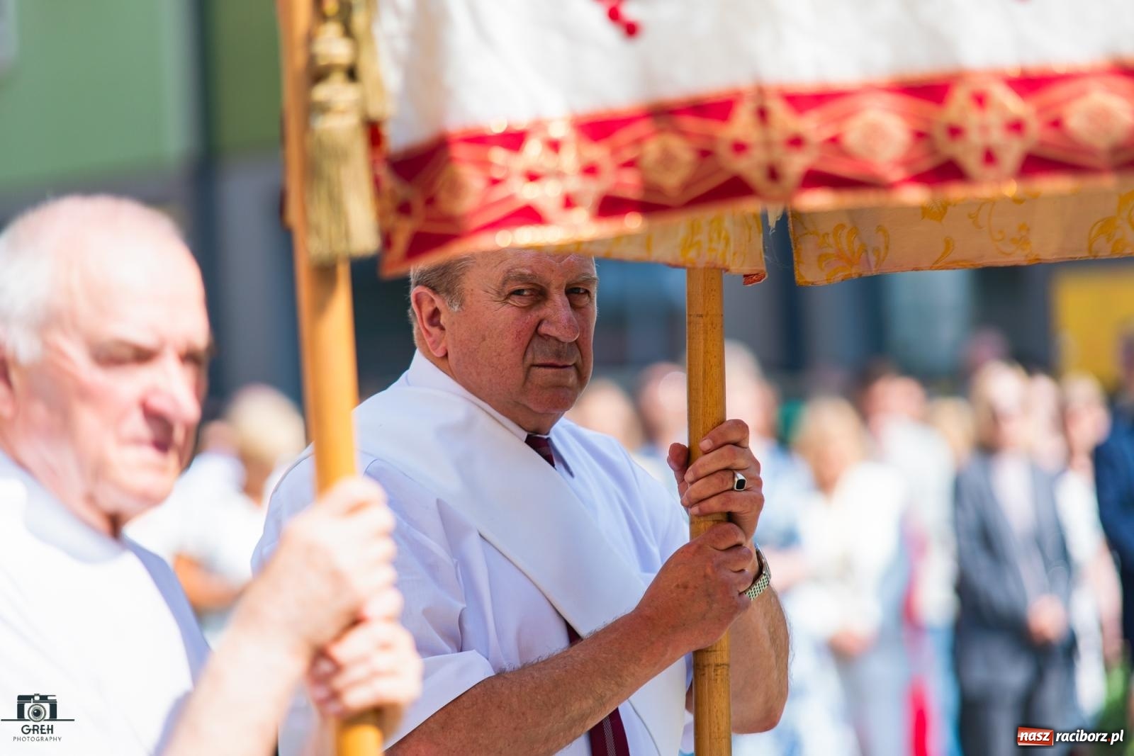 Zdjęcie w galerii na portalu naszraciborz.pl: Boże Ciało na raciborskim starym mieście [FOTO i WIDEO] wiadomości z regionu