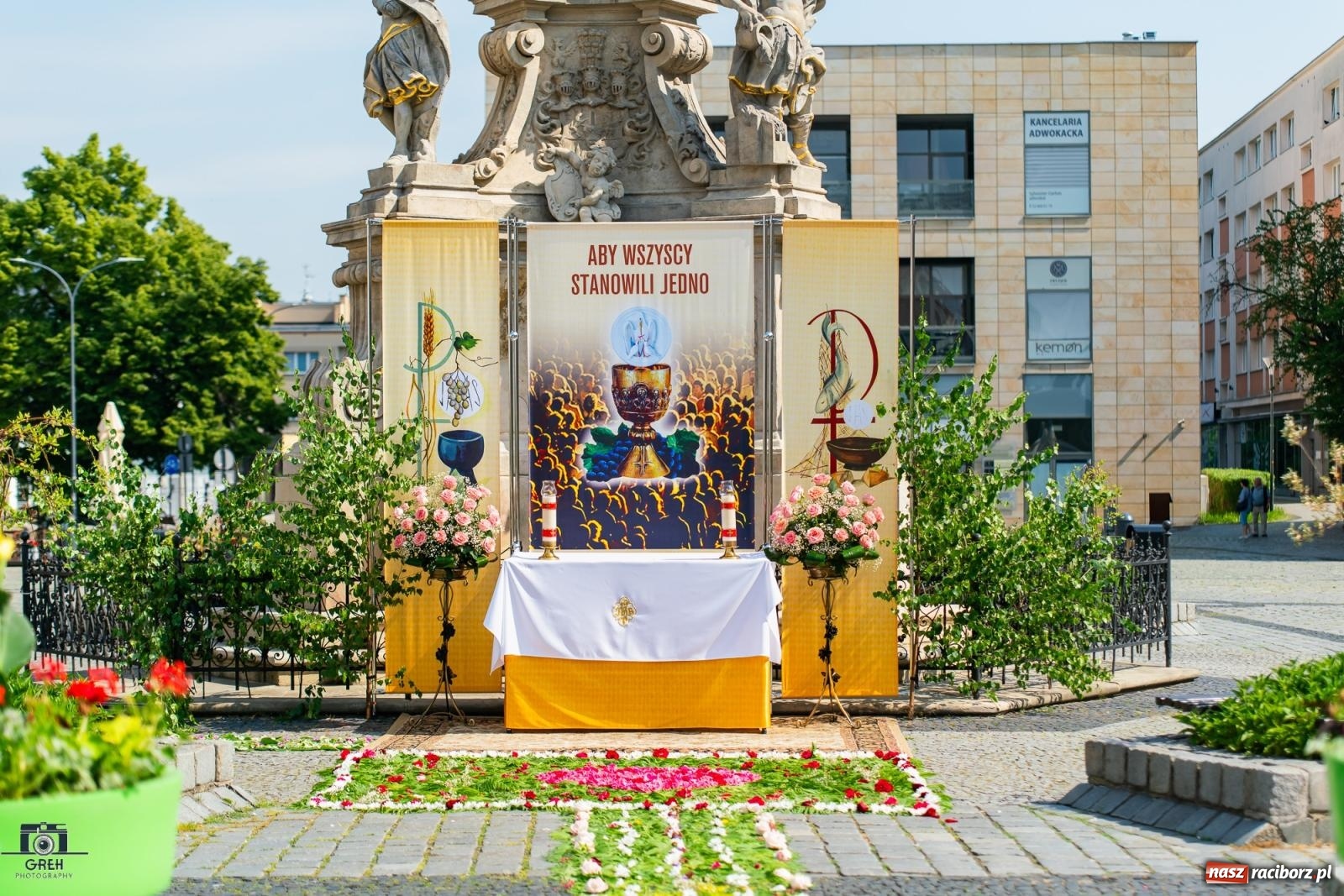 Zdjęcie w galerii na portalu naszraciborz.pl: Boże Ciało na raciborskim starym mieście [FOTO i WIDEO] wiadomości z regionu