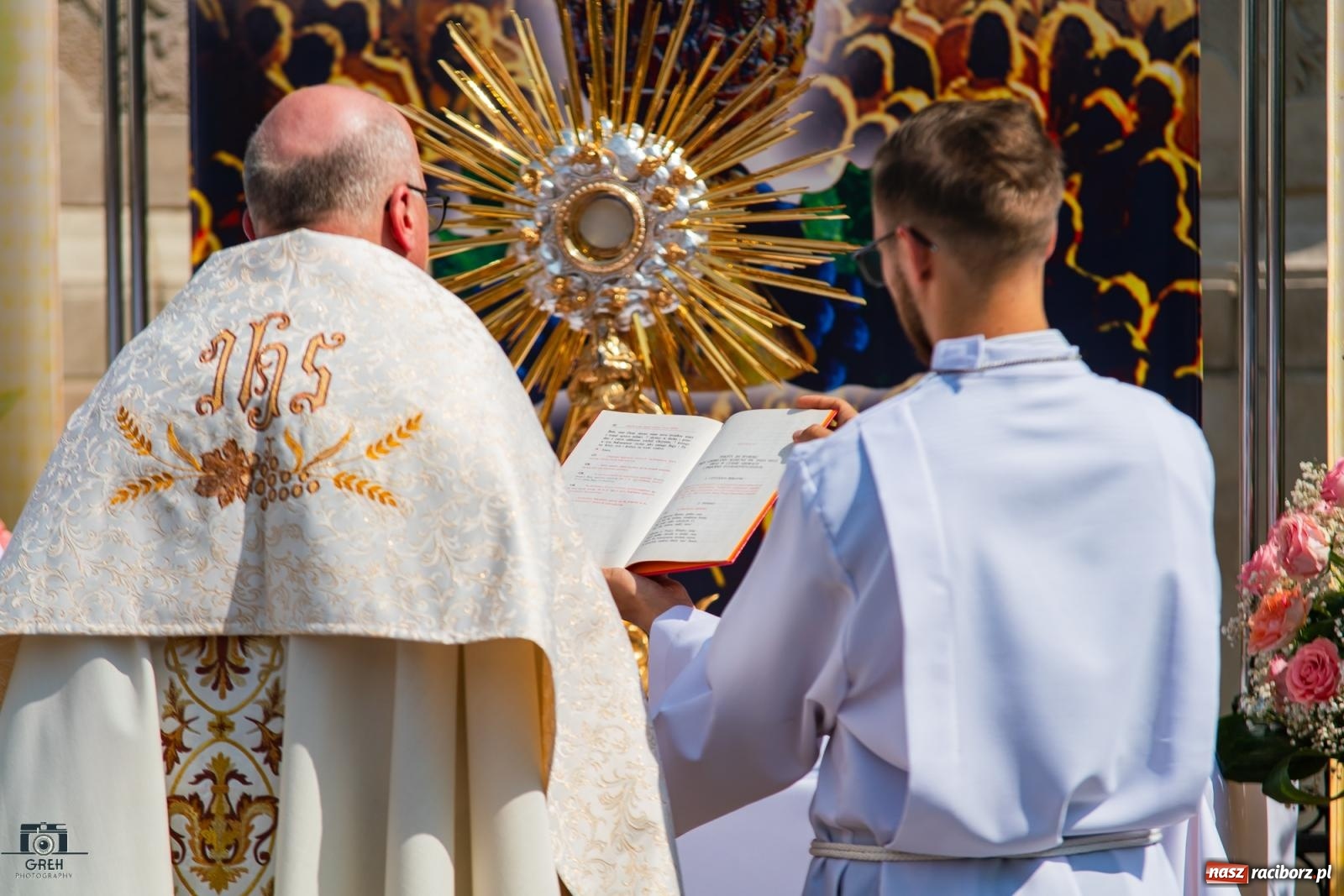 Zdjęcie w galerii na portalu naszraciborz.pl: Boże Ciało na raciborskim starym mieście [FOTO i WIDEO] wiadomości z regionu