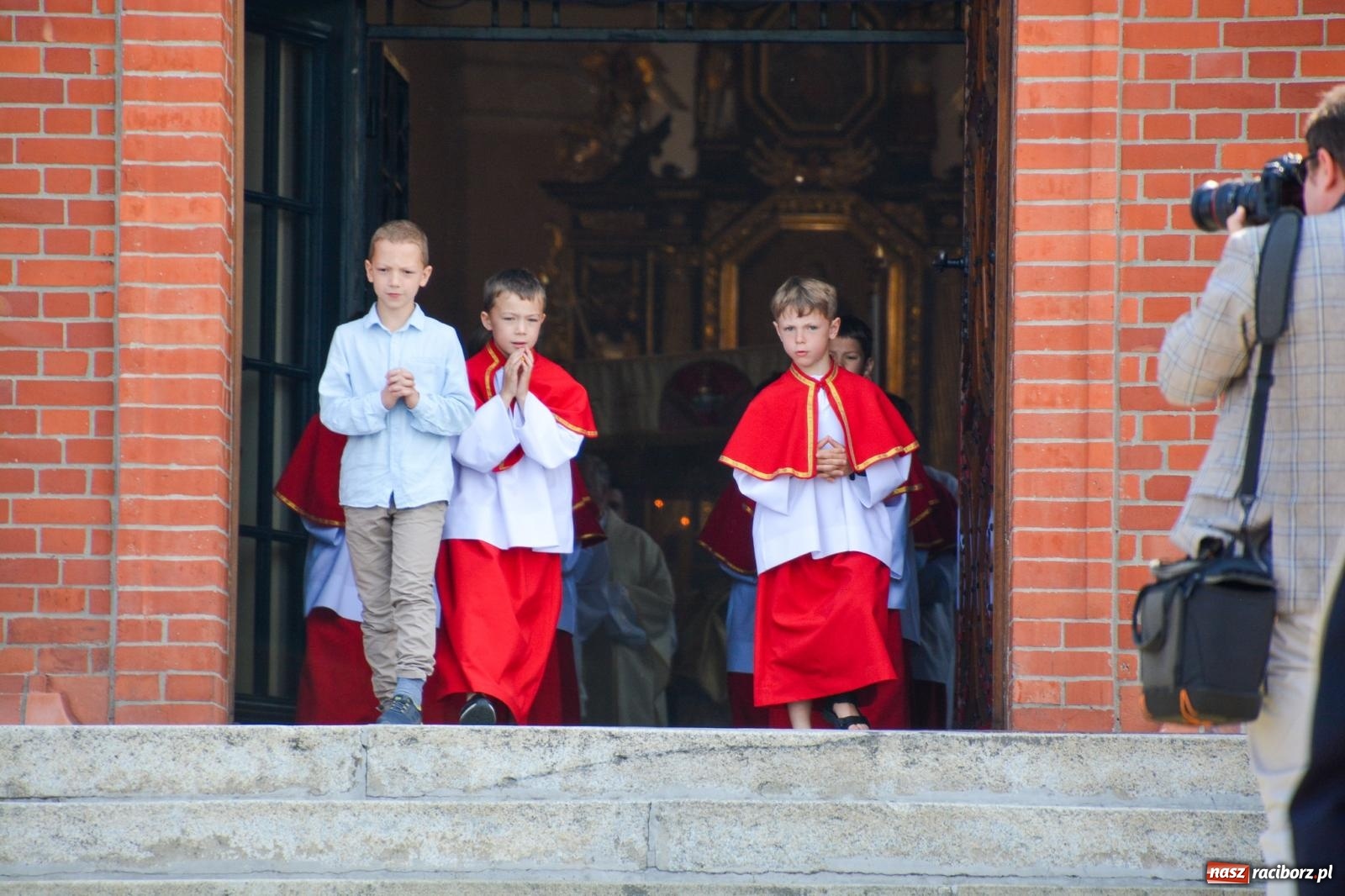 Zdjęcie w galerii na portalu naszraciborz.pl: Brzeskie Boże Ciało. Piękne śląskie akcenty [FOTO i WIDEO] wiadomości z regionu