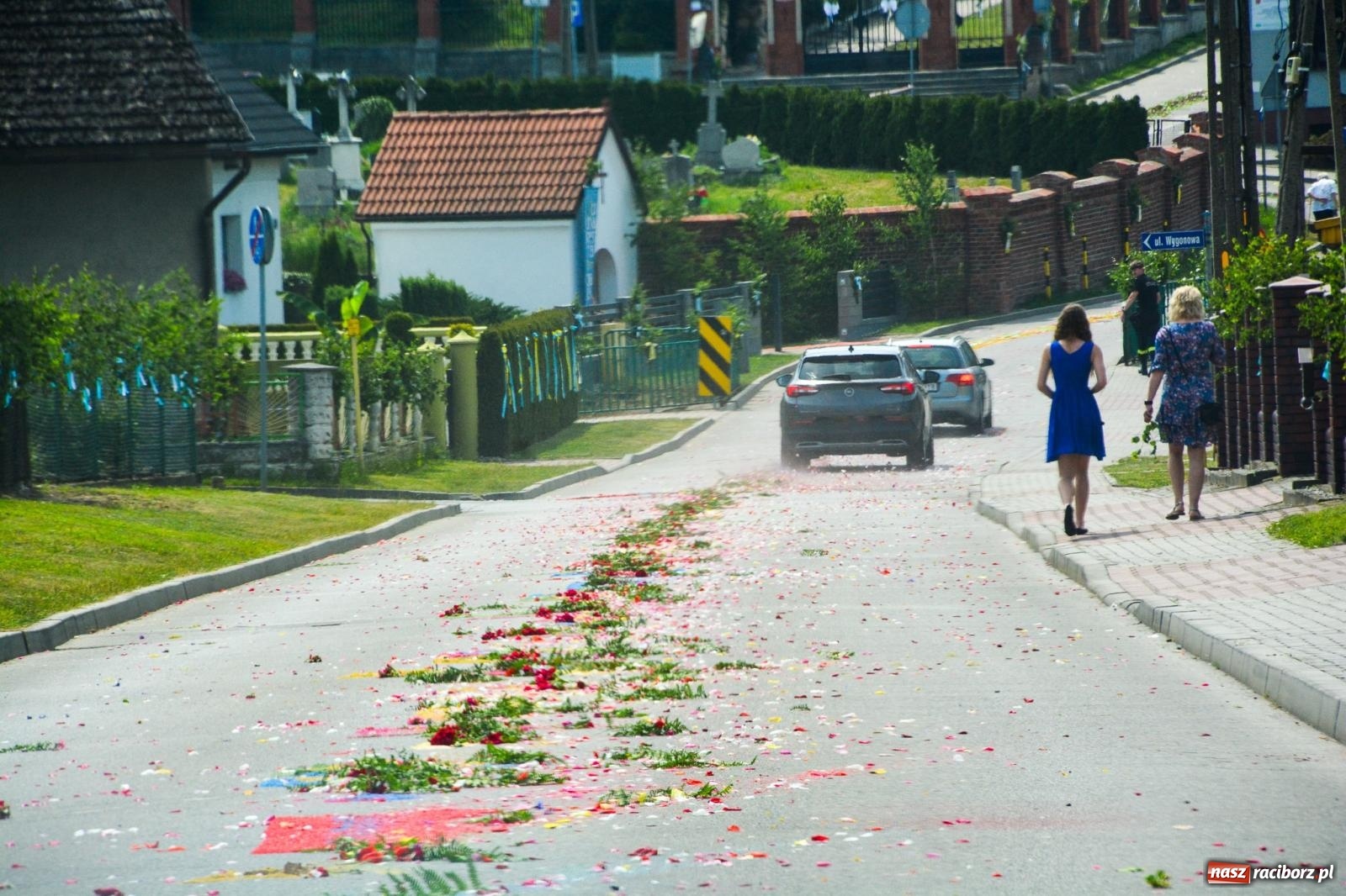 Zdjęcie w galerii na portalu naszraciborz.pl: Brzeskie Boże Ciało. Piękne śląskie akcenty [FOTO i WIDEO] wiadomości z regionu