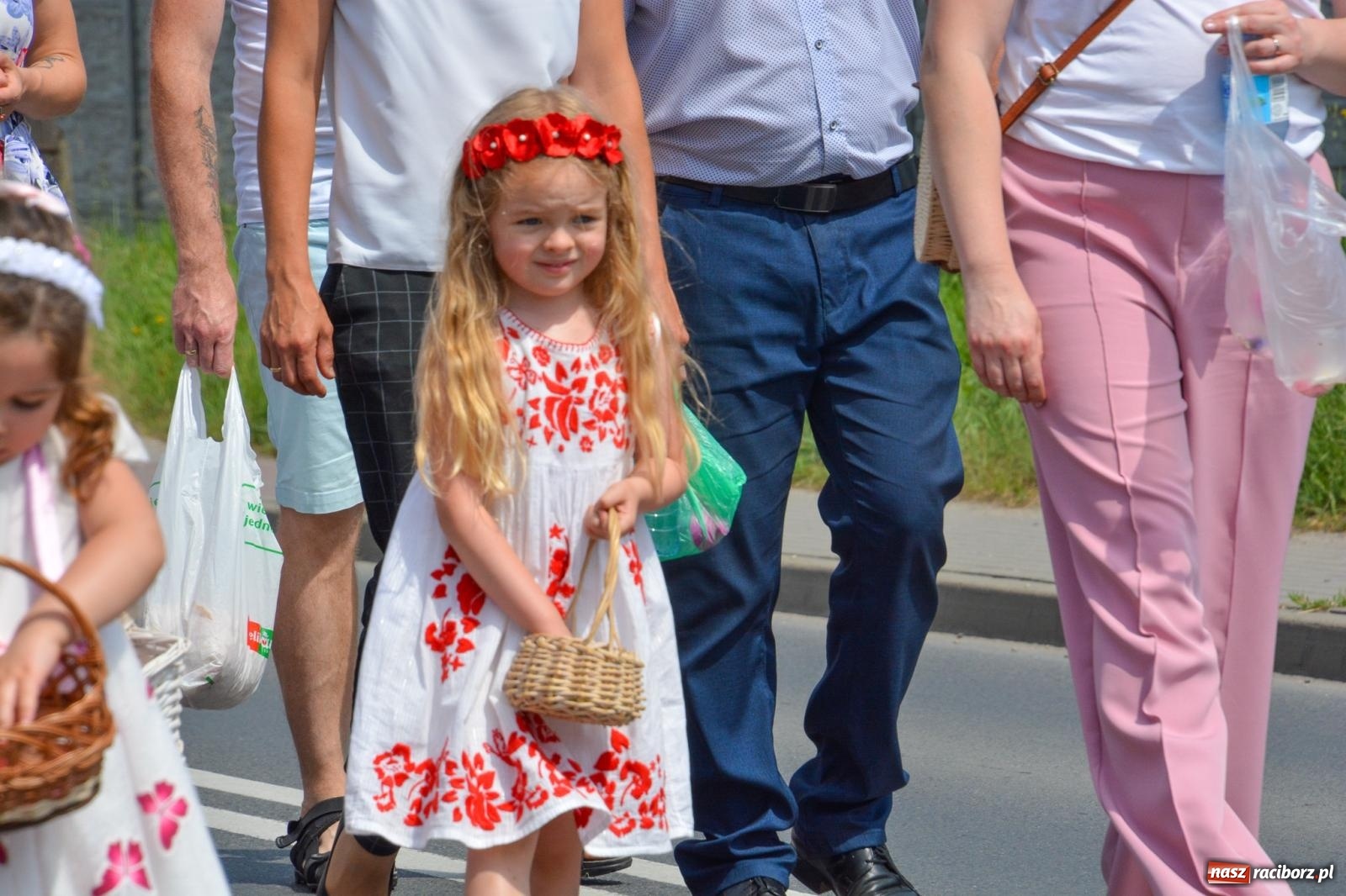 Zdjęcie w galerii na portalu naszraciborz.pl: Brzeskie Boże Ciało. Piękne śląskie akcenty [FOTO i WIDEO] wiadomości z regionu