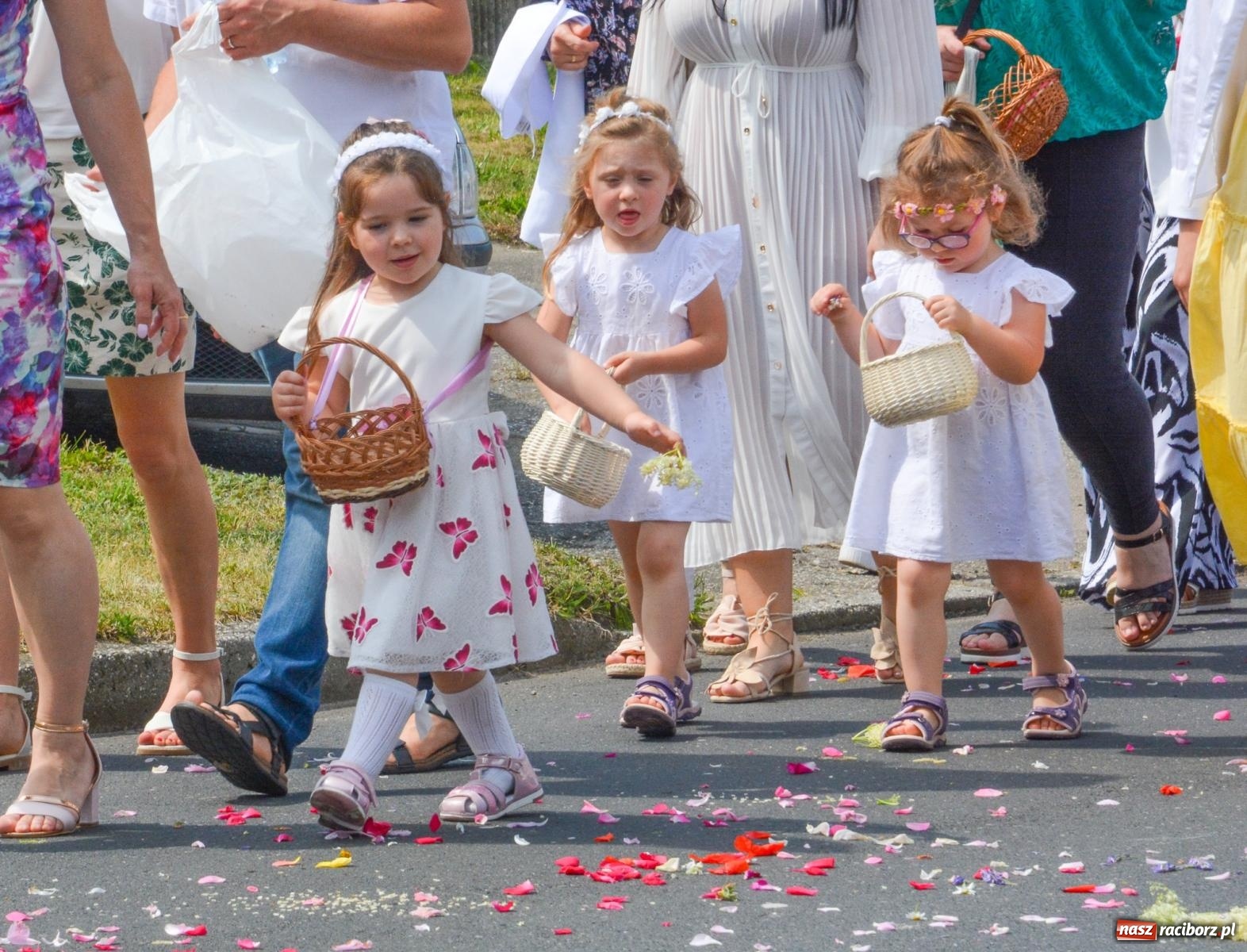 Zdjęcie w galerii na portalu naszraciborz.pl: Brzeskie Boże Ciało. Piękne śląskie akcenty [FOTO i WIDEO] wiadomości z regionu