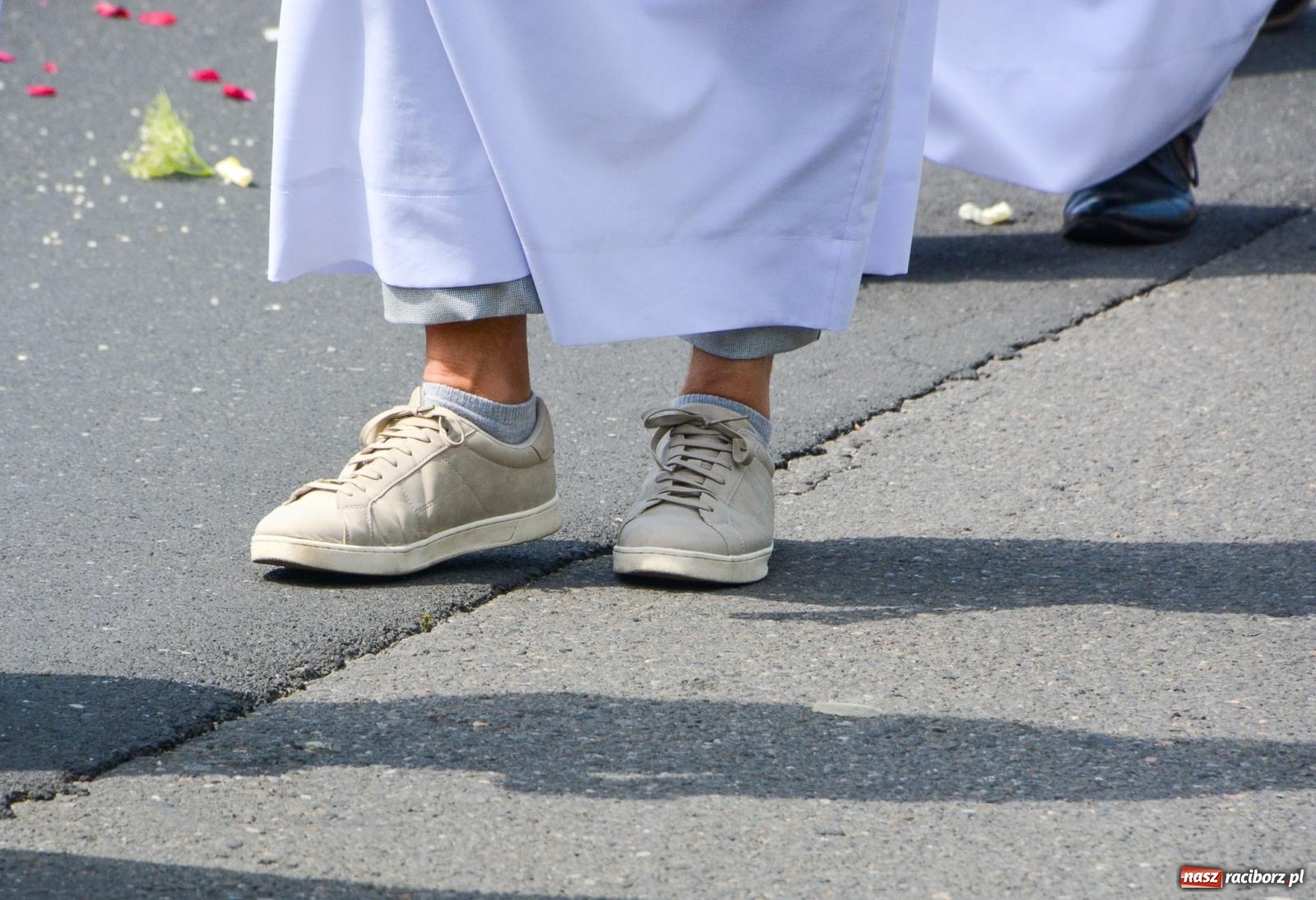 Zdjęcie w galerii na portalu naszraciborz.pl: Brzeskie Boże Ciało. Piękne śląskie akcenty [FOTO i WIDEO] wiadomości z regionu
