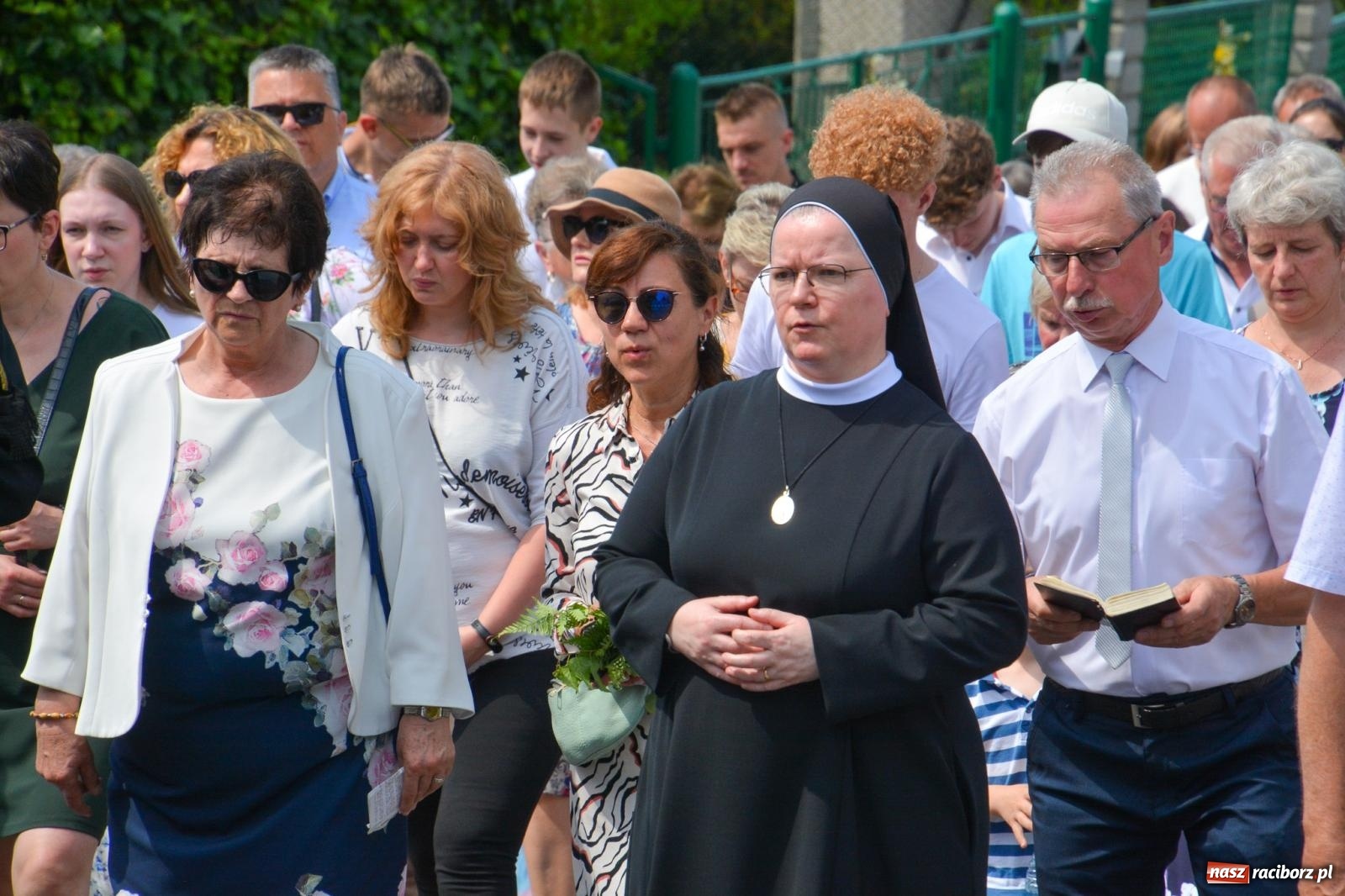 Zdjęcie w galerii na portalu naszraciborz.pl: Brzeskie Boże Ciało. Piękne śląskie akcenty [FOTO i WIDEO] wiadomości z regionu