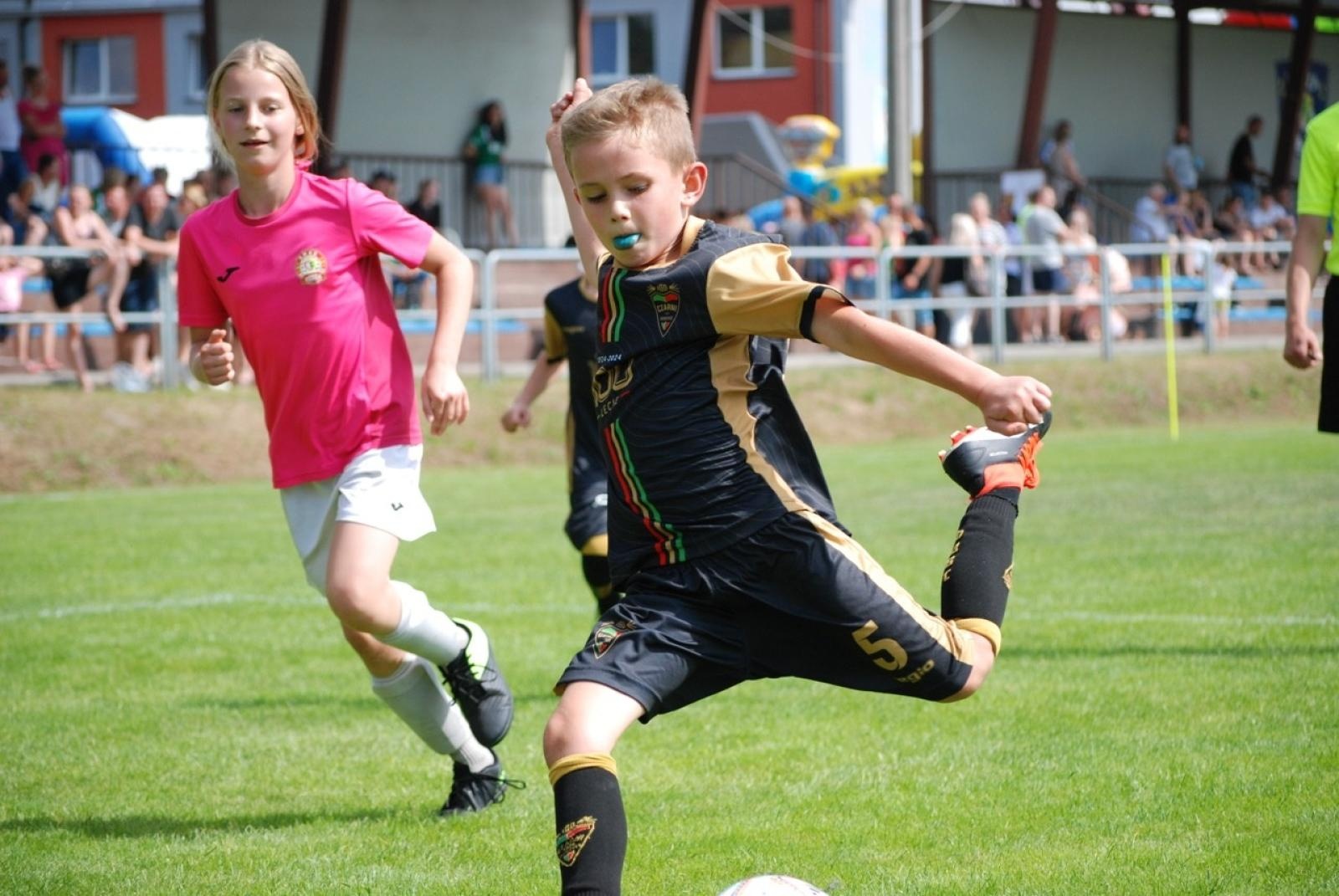 Zdjęcie w galerii na portalu naszraciborz.pl: Pierwszy dzień turnieju InPost Cup Nędza 2024 wiadomości z regionu