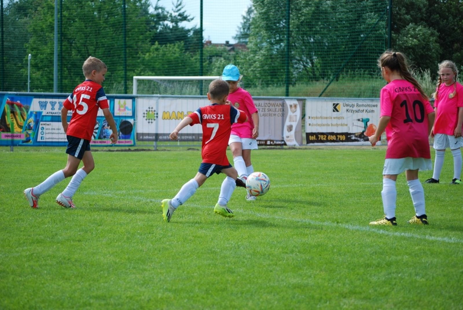 Zdjęcie w galerii na portalu naszraciborz.pl: Pierwszy dzień turnieju InPost Cup Nędza 2024 wiadomości z regionu