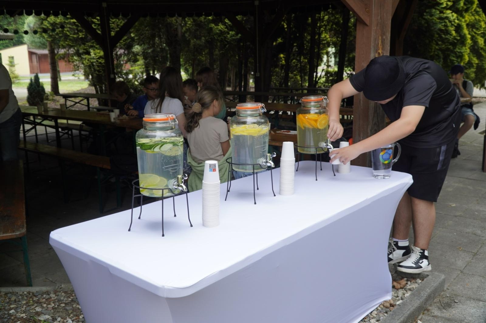 Zdjęcie w galerii na portalu naszraciborz.pl: Eko-rajd rowerowy i Światowy Dzień Pszczoły na Kempingu Obora wiadomości z regionu