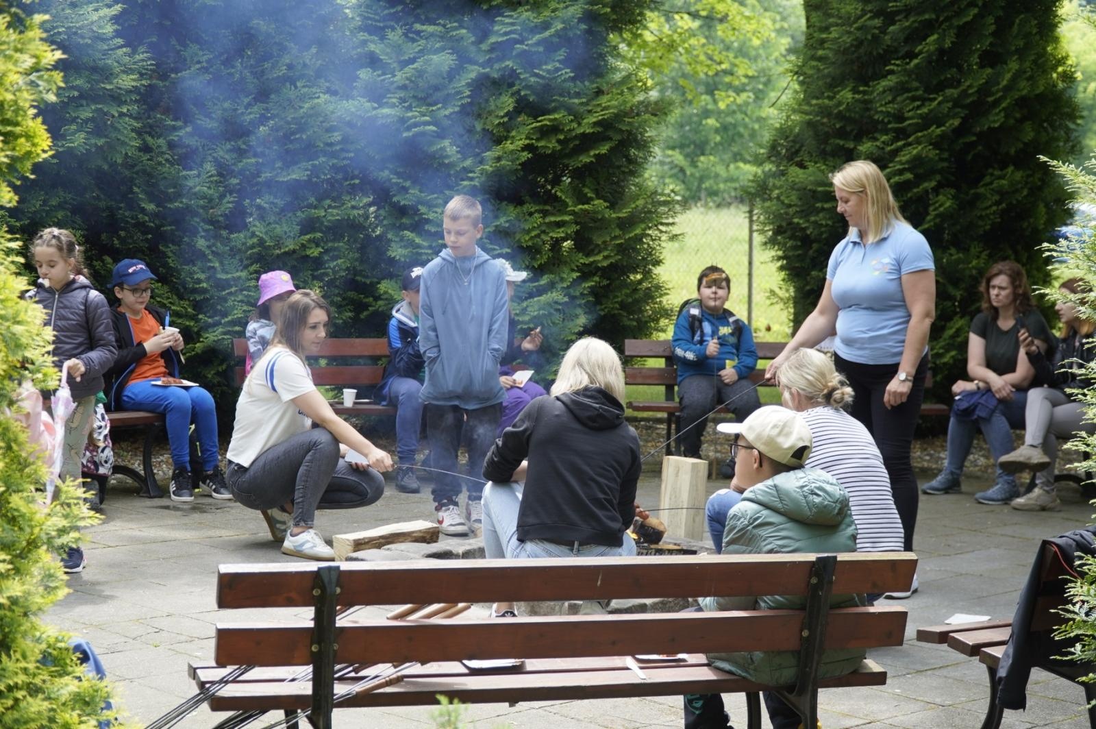 Zdjęcie w galerii na portalu naszraciborz.pl: Eko-rajd rowerowy i Światowy Dzień Pszczoły na Kempingu Obora wiadomości z regionu