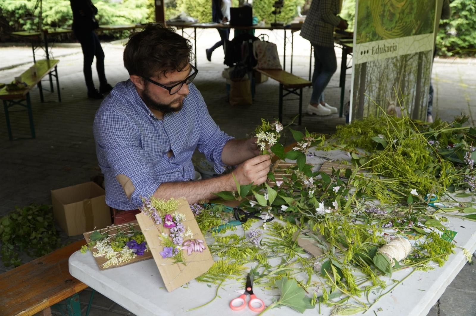 Zdjęcie w galerii na portalu naszraciborz.pl: Eko-rajd rowerowy i Światowy Dzień Pszczoły na Kempingu Obora wiadomości z regionu