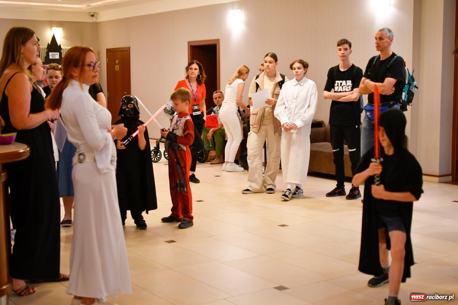 Zdjęcie w galerii na portalu naszraciborz.pl: Gwiezdne stracie z eRCKiem - terenowa gra miejska [FOTO i WIDEO] wiadomości z regionu