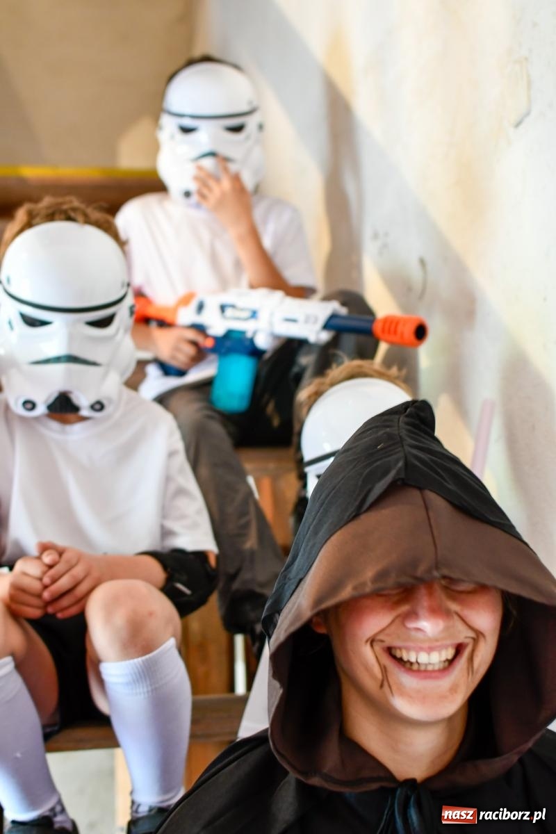 Zdjęcie w galerii na portalu naszraciborz.pl: Gwiezdne stracie z eRCKiem - terenowa gra miejska [FOTO i WIDEO] wiadomości z regionu