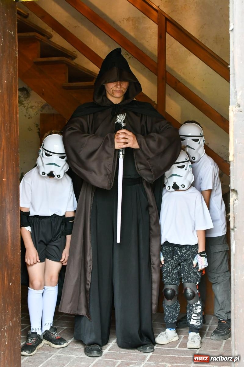 Zdjęcie w galerii na portalu naszraciborz.pl: Gwiezdne stracie z eRCKiem - terenowa gra miejska [FOTO i WIDEO] wiadomości z regionu