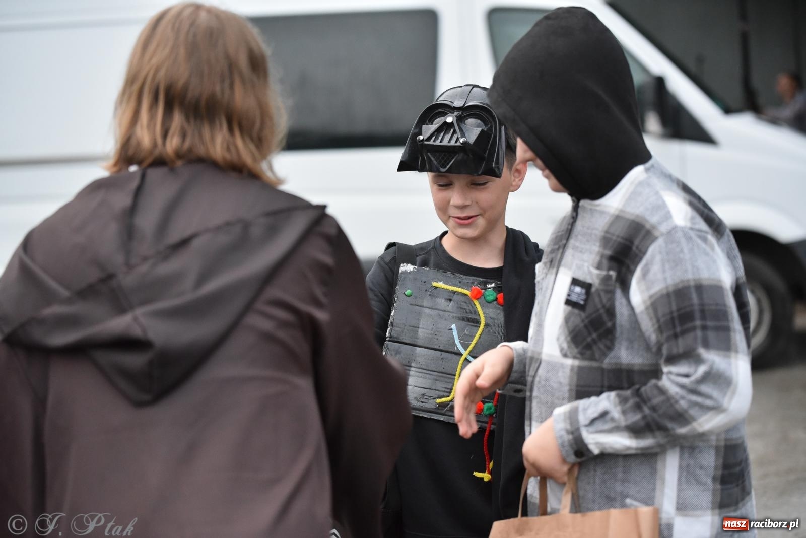 Zdjęcie w galerii na portalu naszraciborz.pl: Gwiezdne stracie z eRCKiem - terenowa gra miejska [FOTO i WIDEO] wiadomości z regionu
