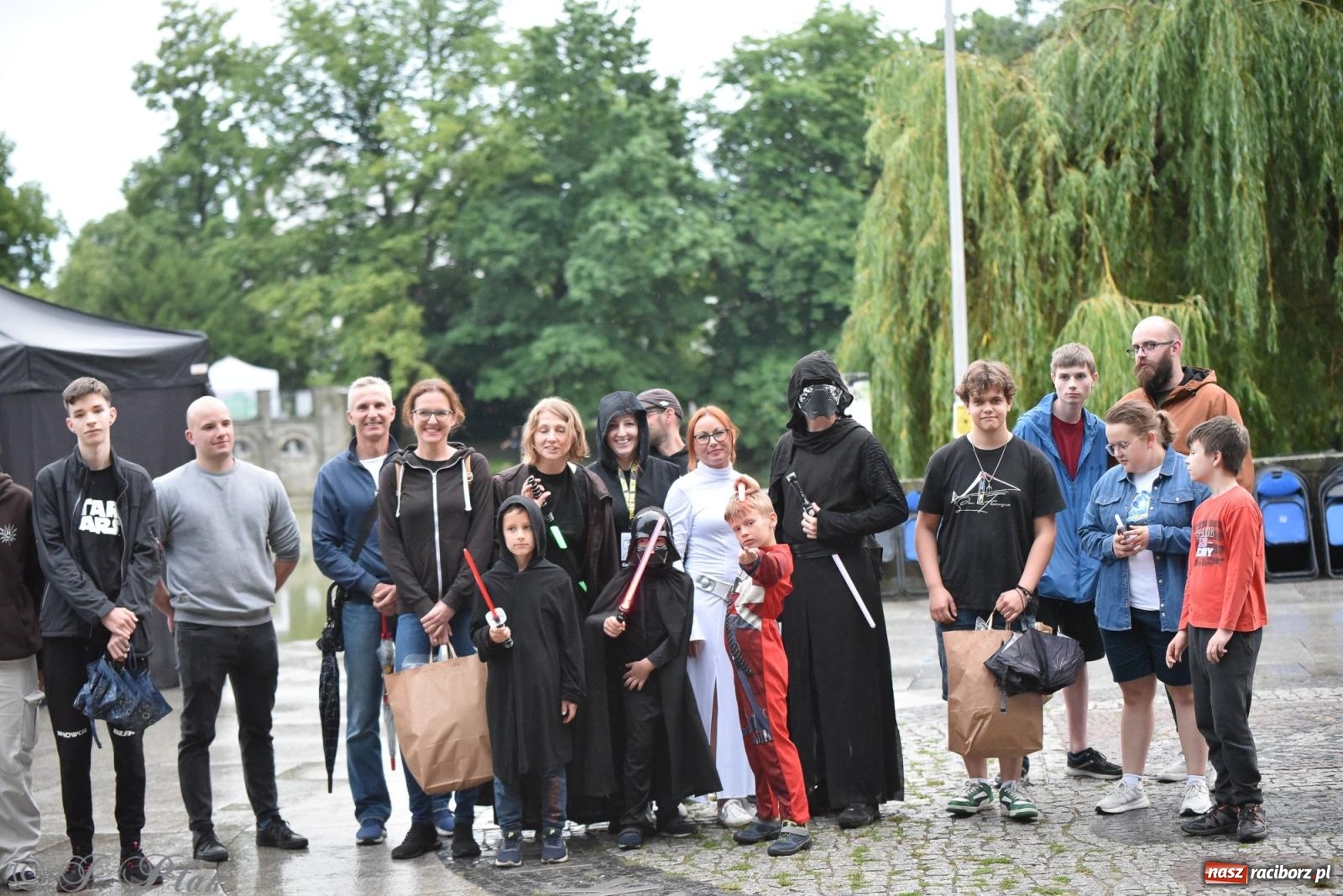 Zdjęcie w galerii na portalu naszraciborz.pl: Gwiezdne stracie z eRCKiem - terenowa gra miejska [FOTO i WIDEO] wiadomości z regionu