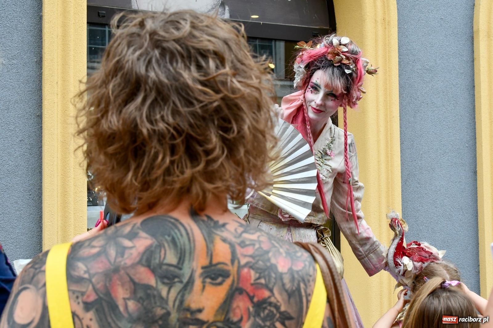 Zdjęcie w galerii na portalu naszraciborz.pl: Tłumy na Długiej. Kolejny udany Dzień Dziecka wiadomości z regionu