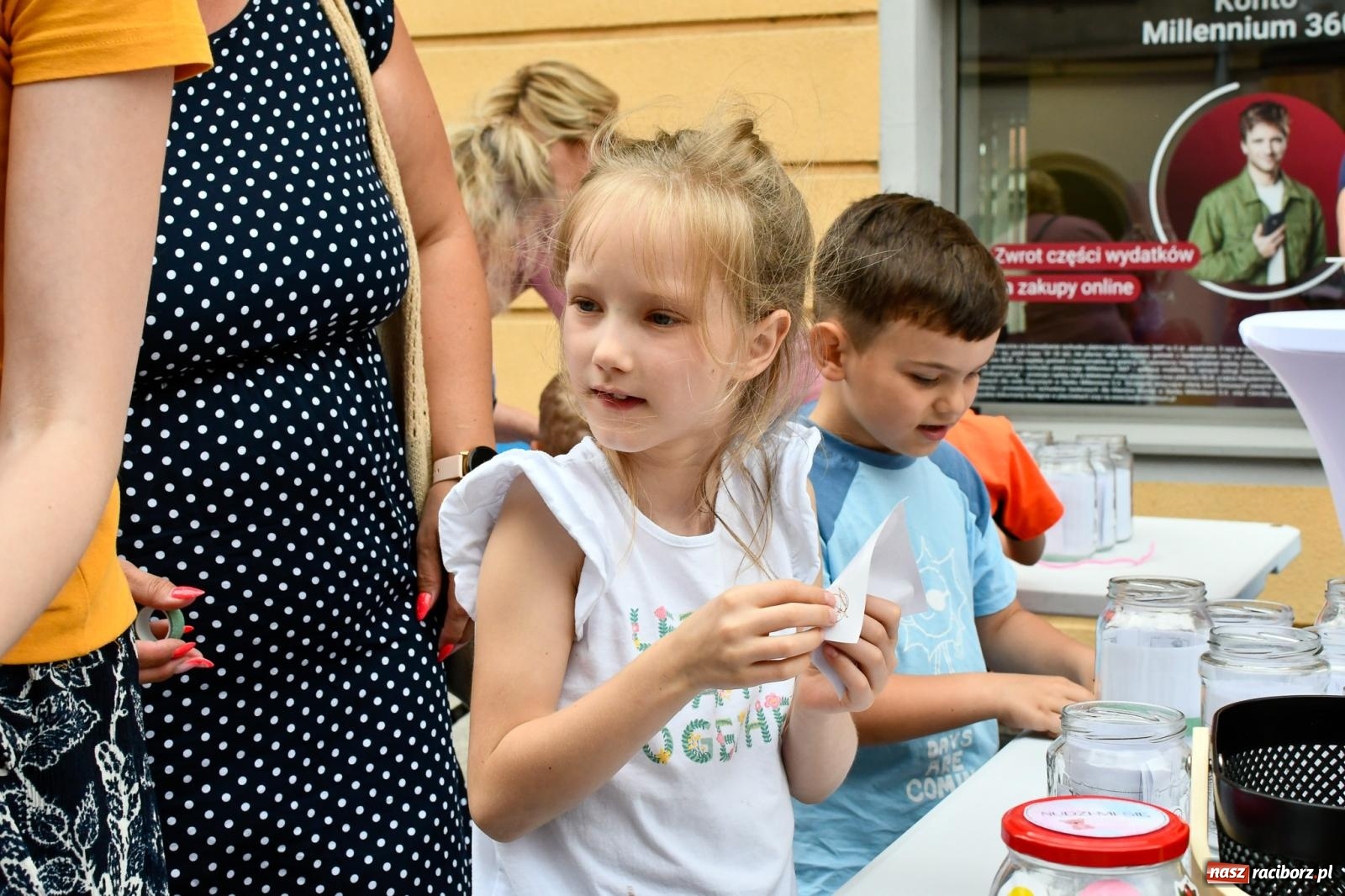 Zdjęcie w galerii na portalu naszraciborz.pl: Tłumy na Długiej. Kolejny udany Dzień Dziecka wiadomości z regionu