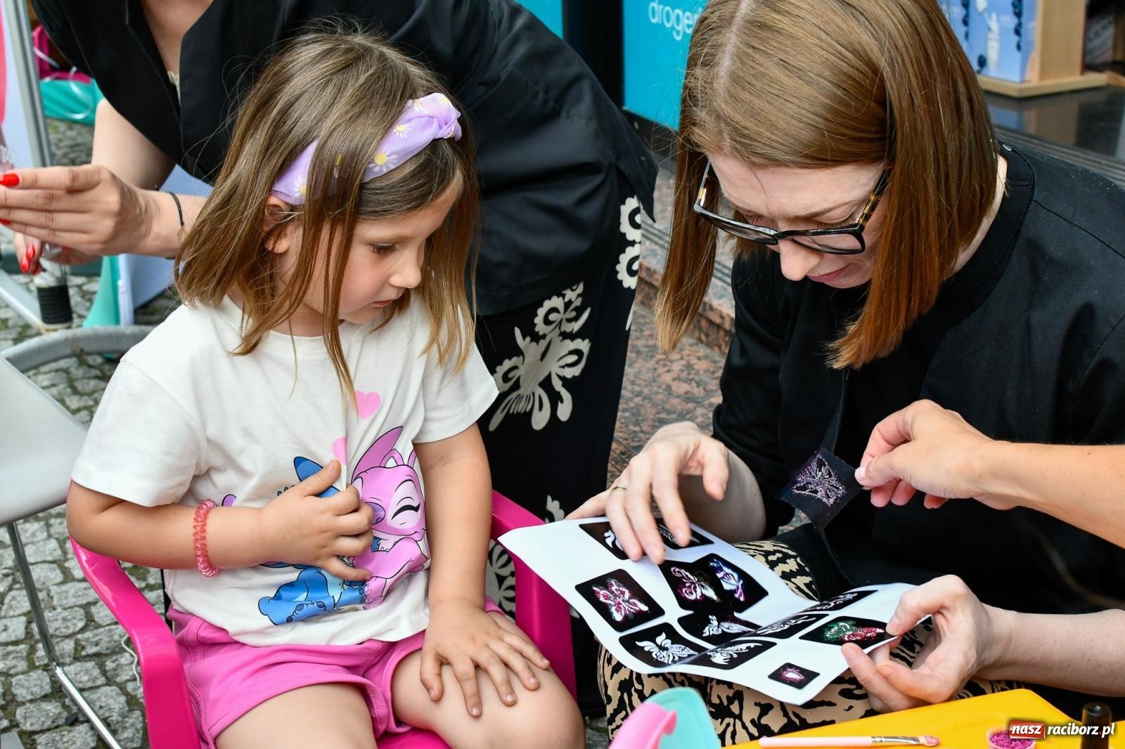Zdjęcie w galerii na portalu naszraciborz.pl: Tłumy na Długiej. Kolejny udany Dzień Dziecka wiadomości z regionu