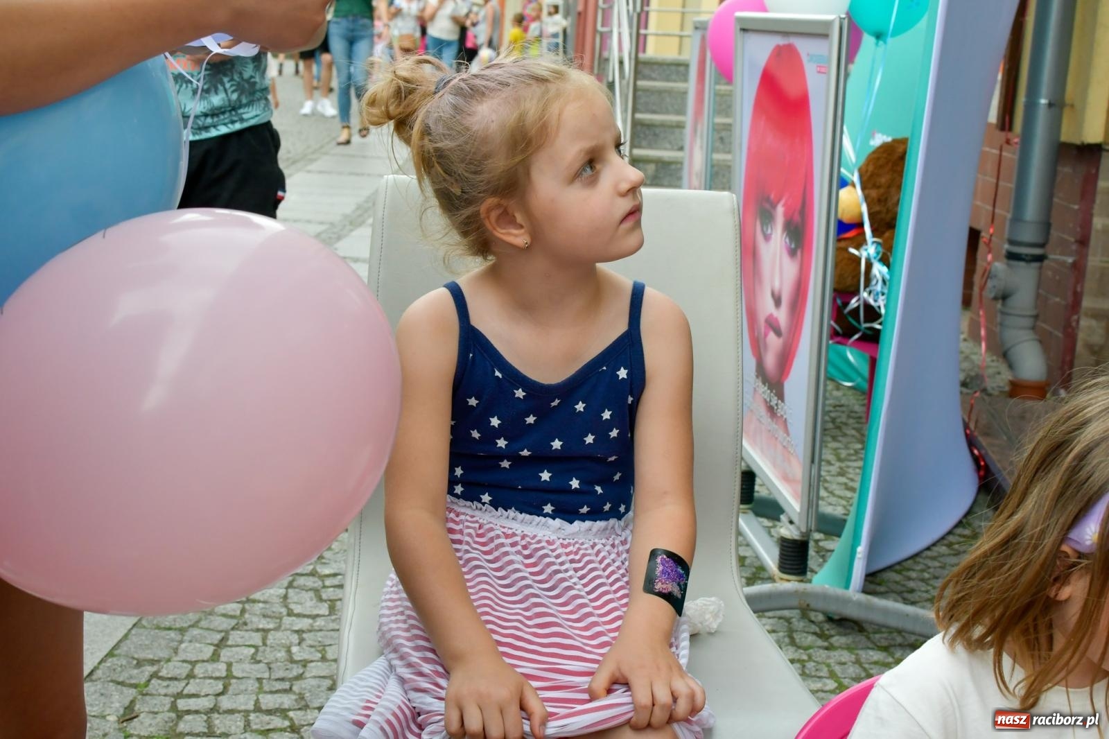 Zdjęcie w galerii na portalu naszraciborz.pl: Tłumy na Długiej. Kolejny udany Dzień Dziecka wiadomości z regionu
